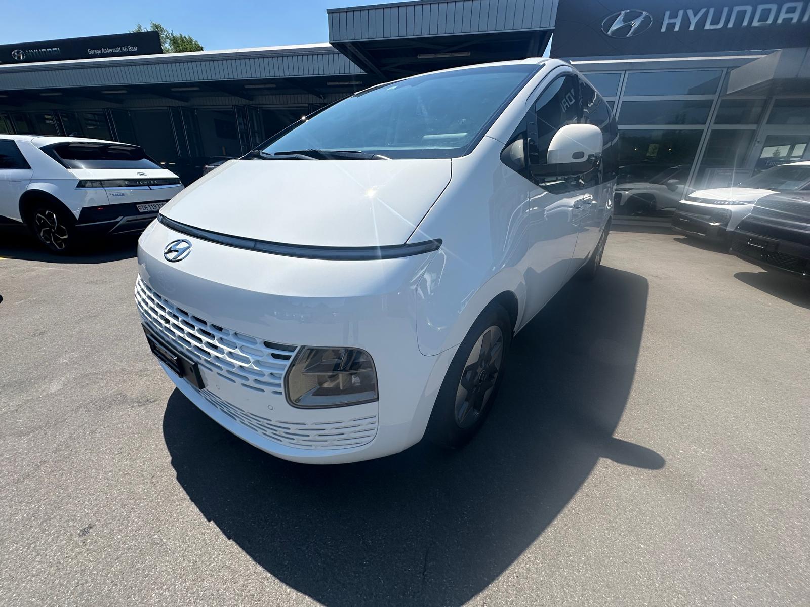 HYUNDAI Staria Premium 2.2 CRDi Vertex 4WD A-showroom-element-1