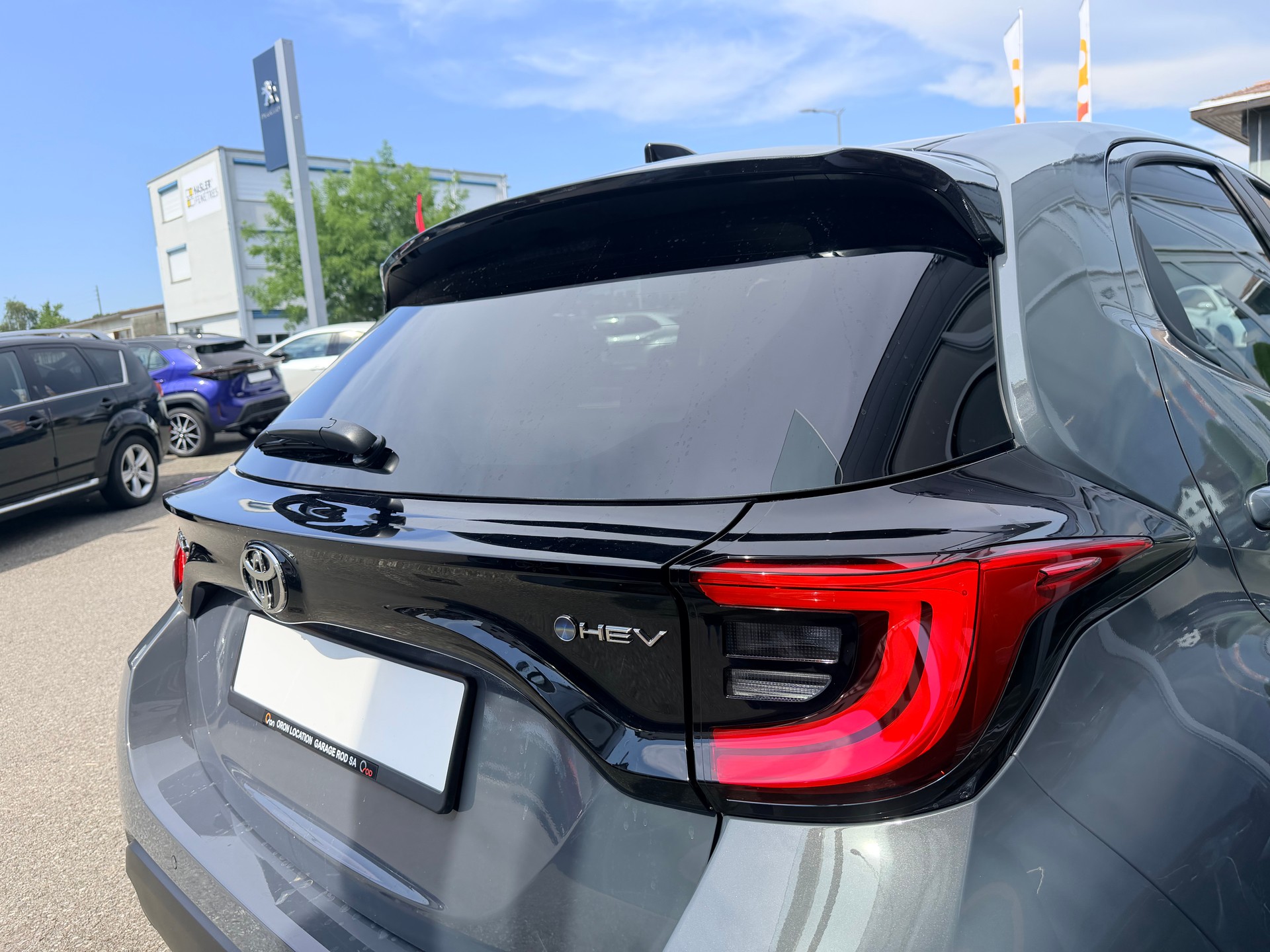 TOYOTA Yaris 1.5 Trend e-CVT-image-7