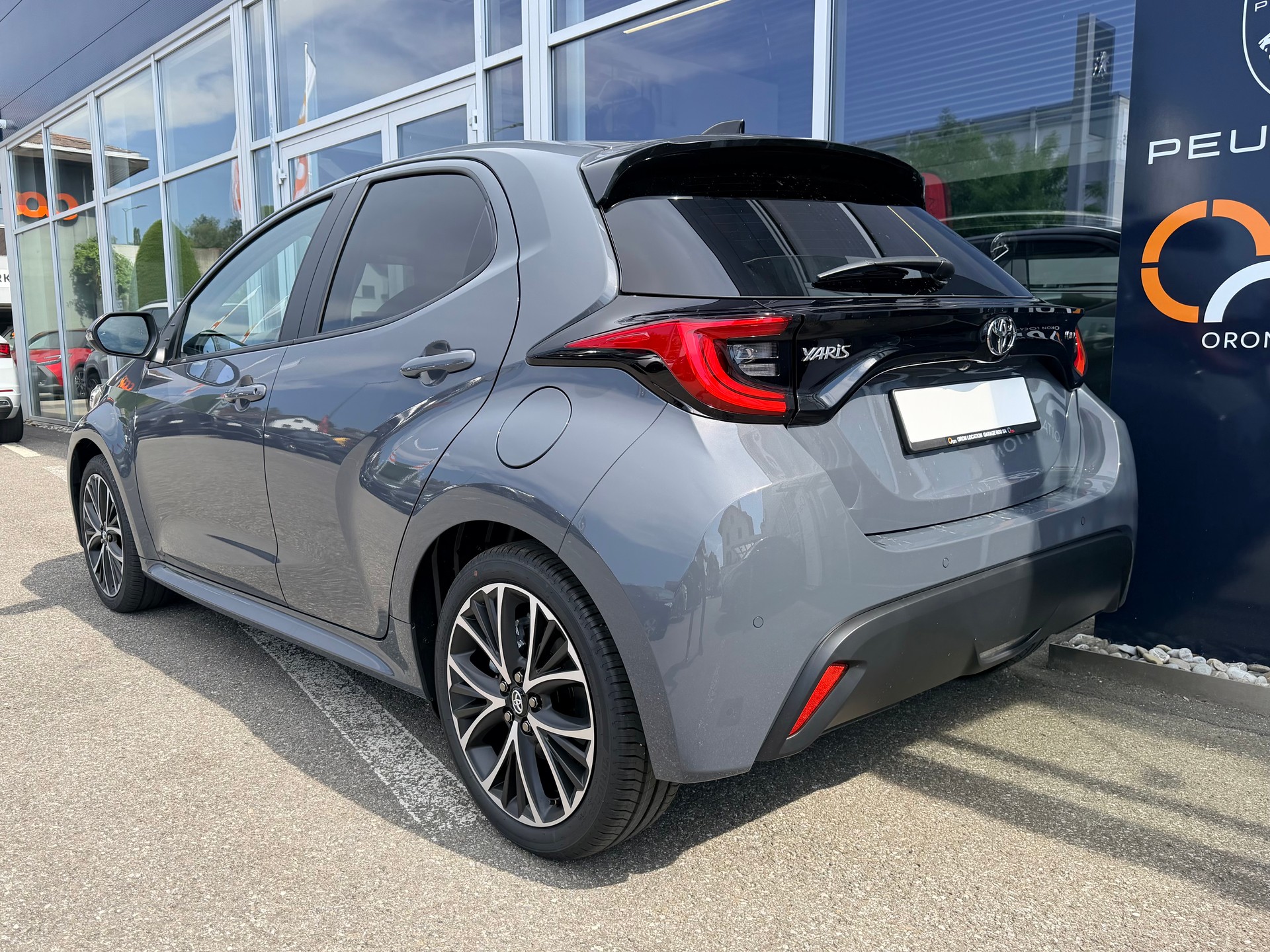 TOYOTA Yaris 1.5 Trend e-CVT-image-3