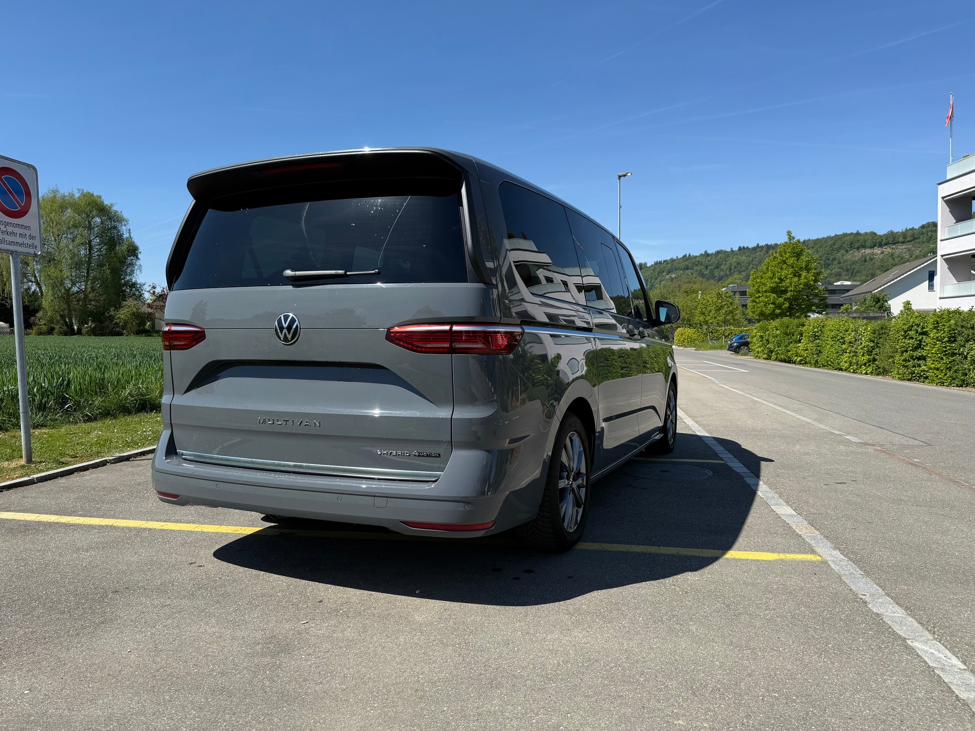VW 1.5 TSI eHybrid Style Liberty DSG 4motion-image-6