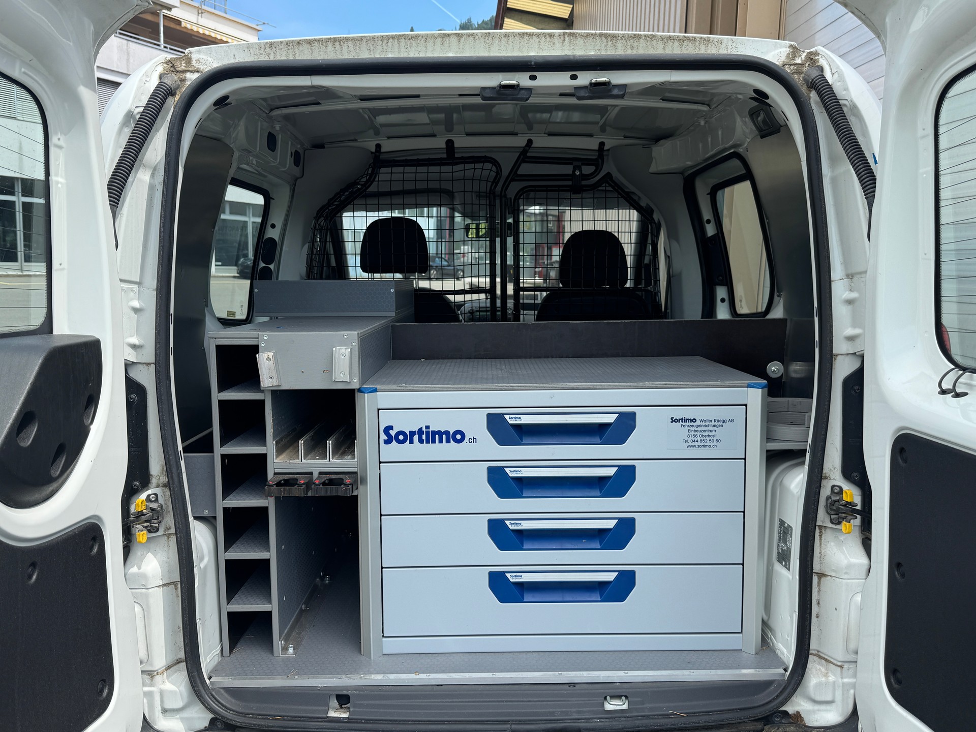 FIAT Fiorino 1.3 MJ Swiss-image-5