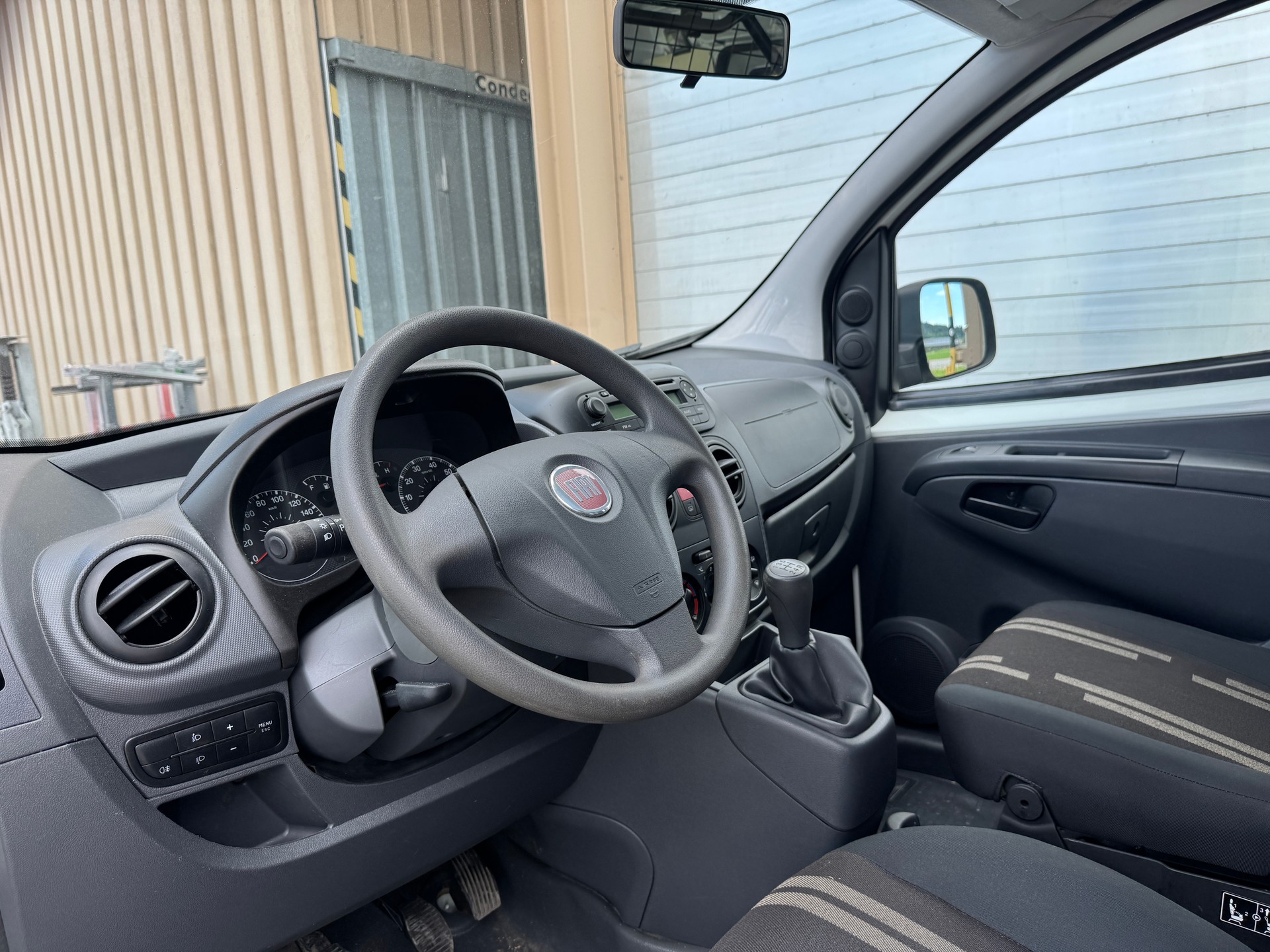 FIAT Fiorino 1.3 MJ Swiss-image-12