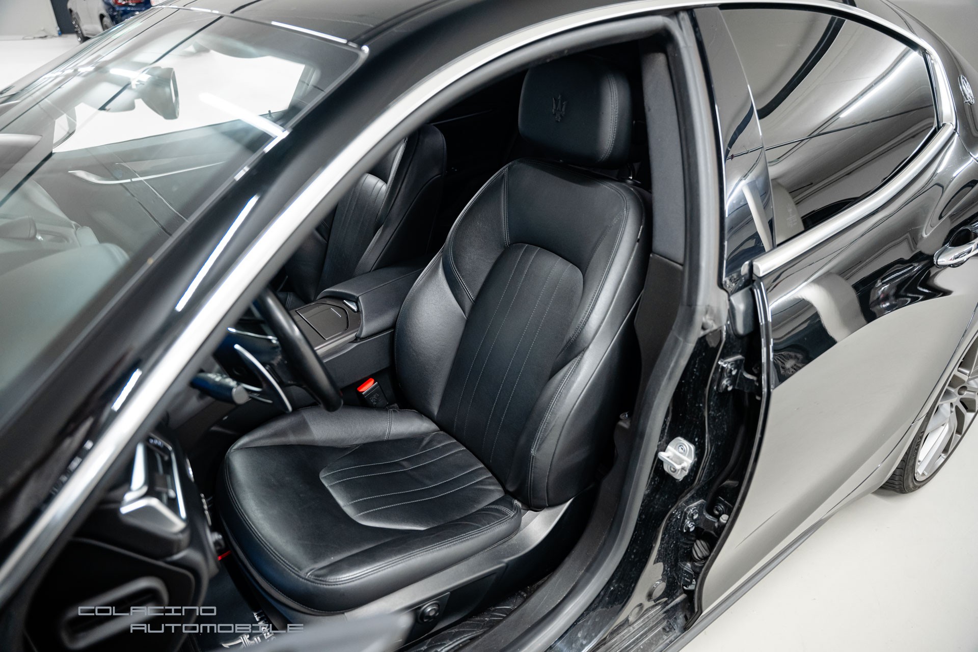 MASERATI Ghibli 3.0 V6 Automatica-image-12