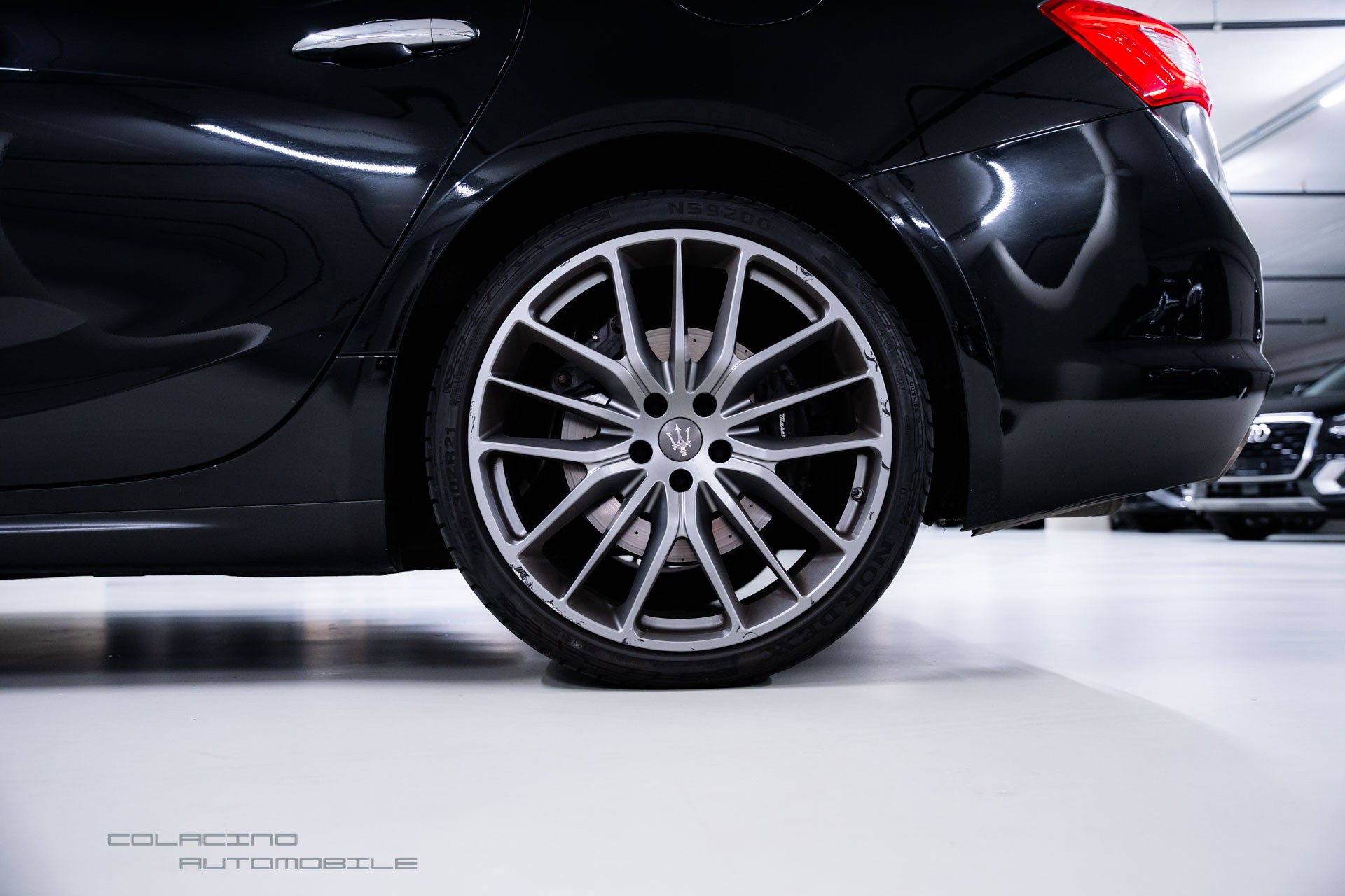 MASERATI Ghibli 3.0 V6 Automatica-image-9