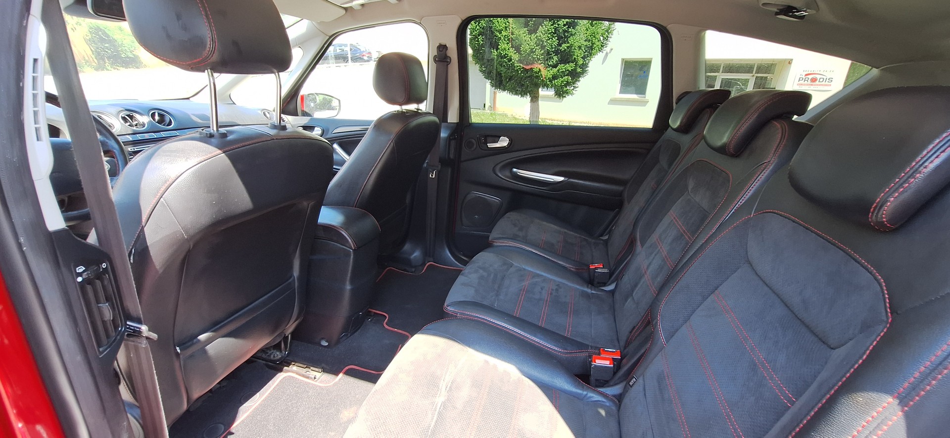 FORD S-Max 2.0 SCTi TitaniumS PowerShift-image-9