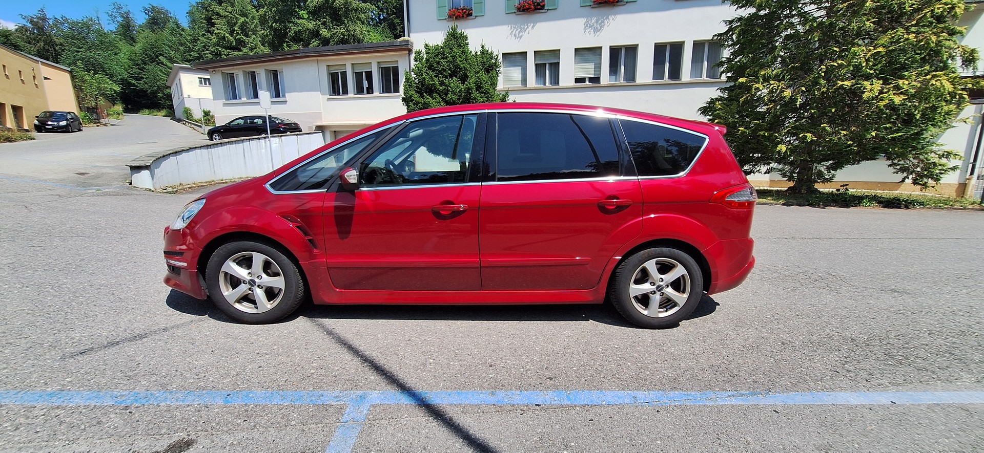 FORD S-Max 2.0 SCTi TitaniumS PowerShift-image-2