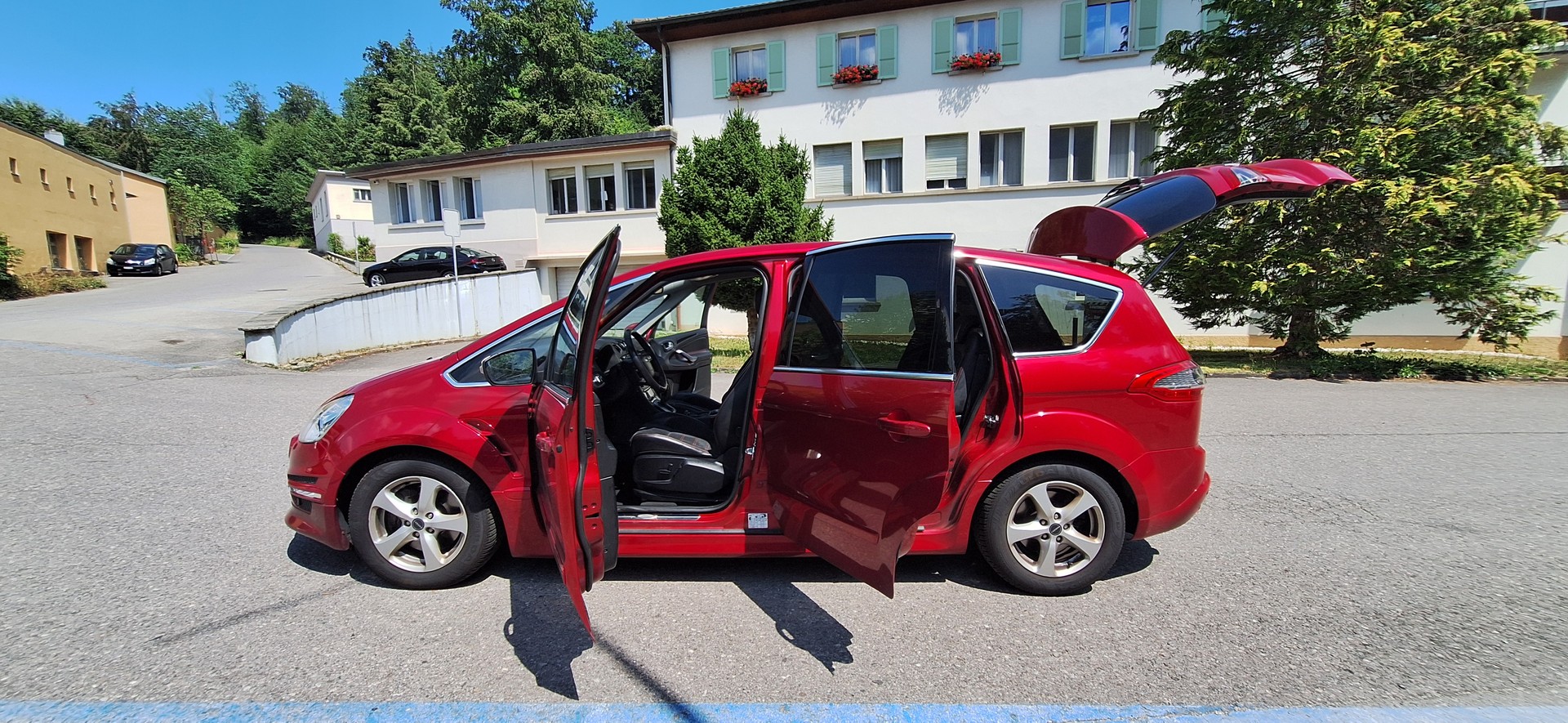 FORD S-Max 2.0 SCTi TitaniumS PowerShift-image-16