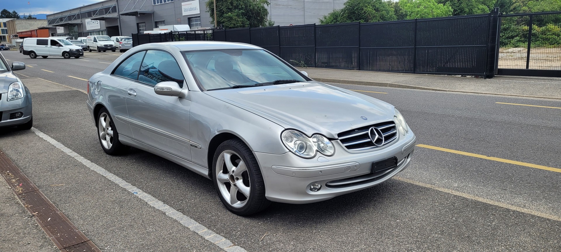 MERCEDES-BENZ CLK 200 Kompressor Elégance-image-2