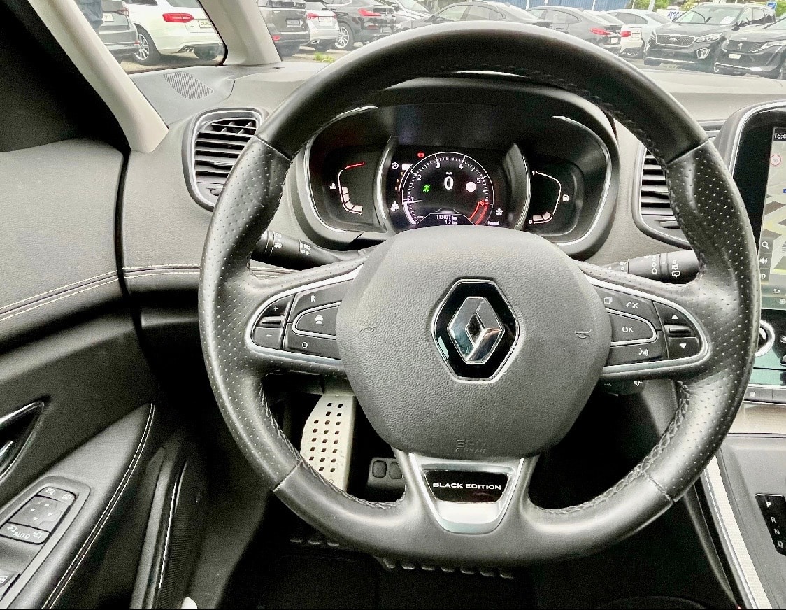 RENAULT Grand Scénic 1.3 16V Turbo Black Edition EDC**7Plätzer**-image-14