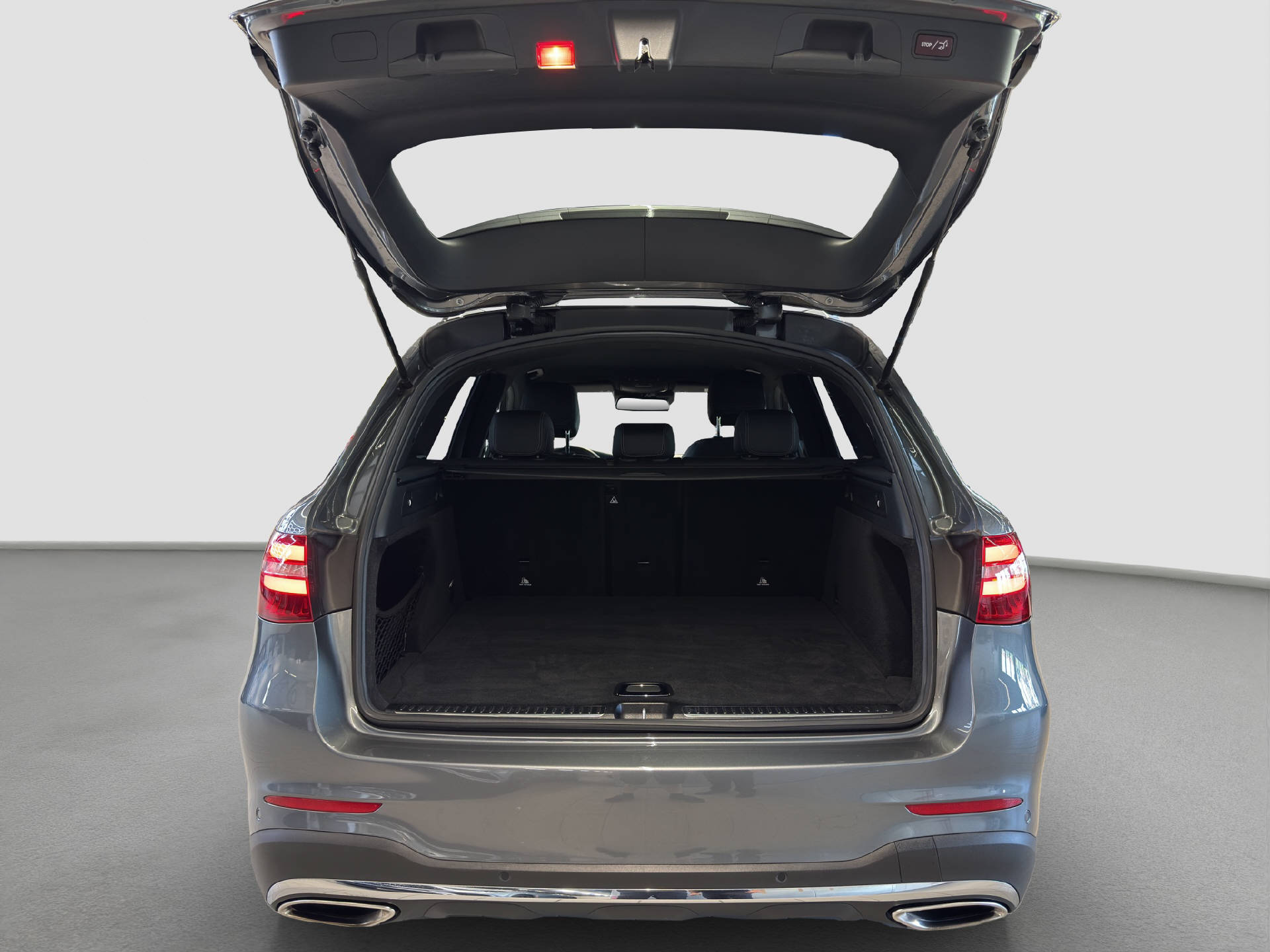 MERCEDES-BENZ GLC 300 AMG Line 4MATIC-image-14