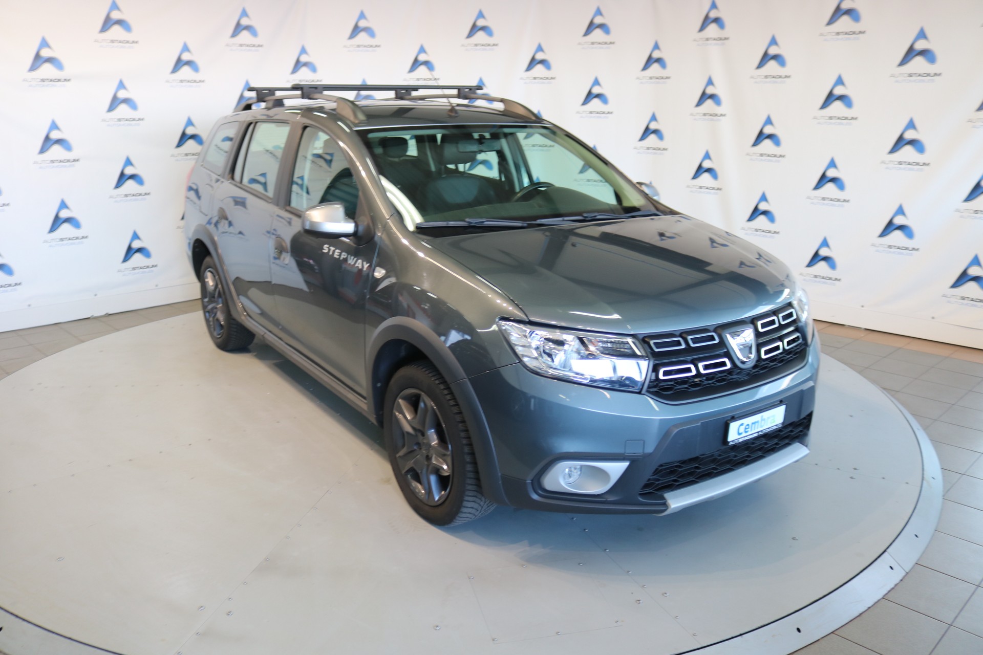 DACIA Logan MCV 0.9 Stepway Automatic-image-8