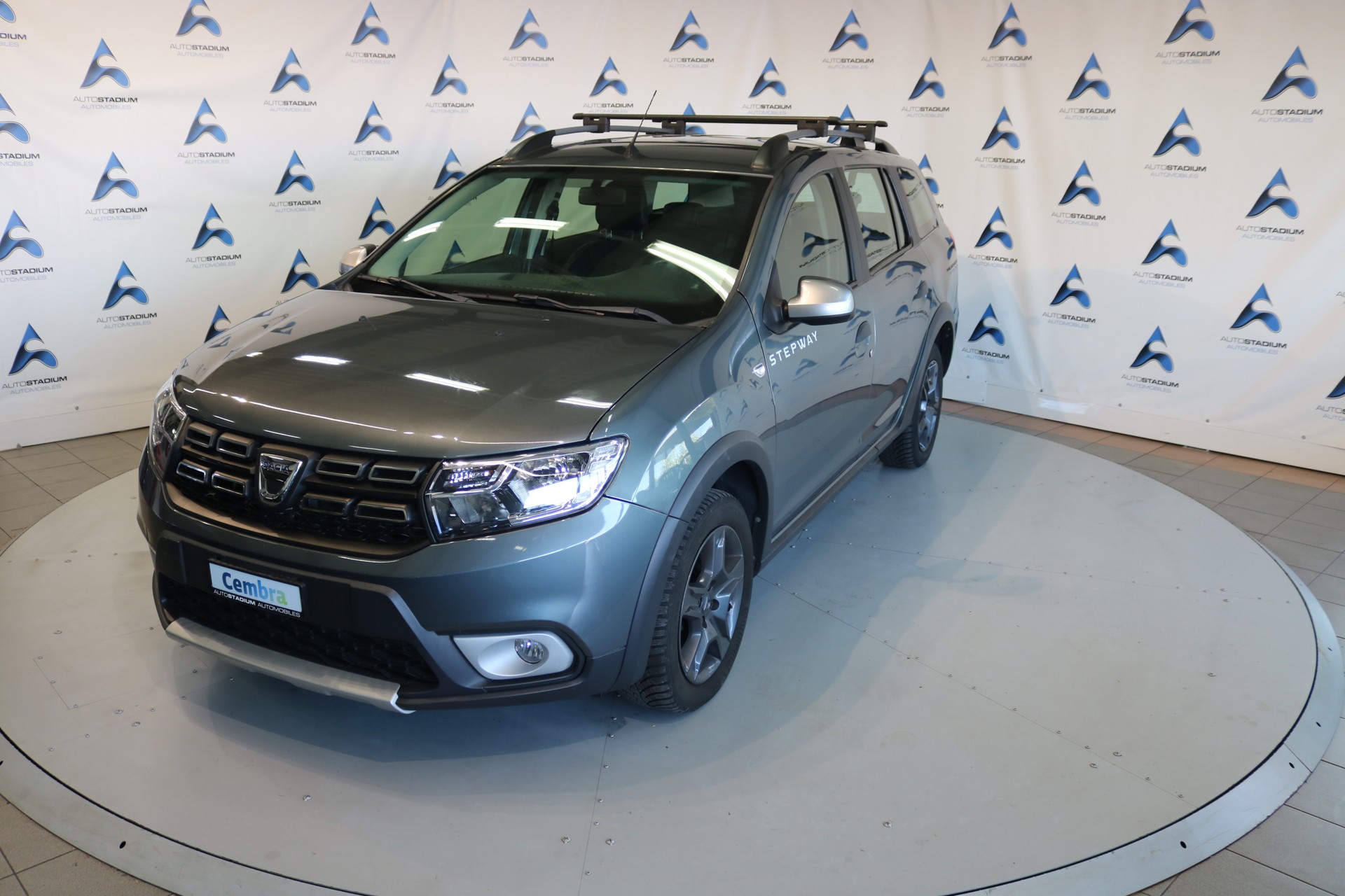 DACIA Logan MCV 0.9 Stepway Automatic-image-14