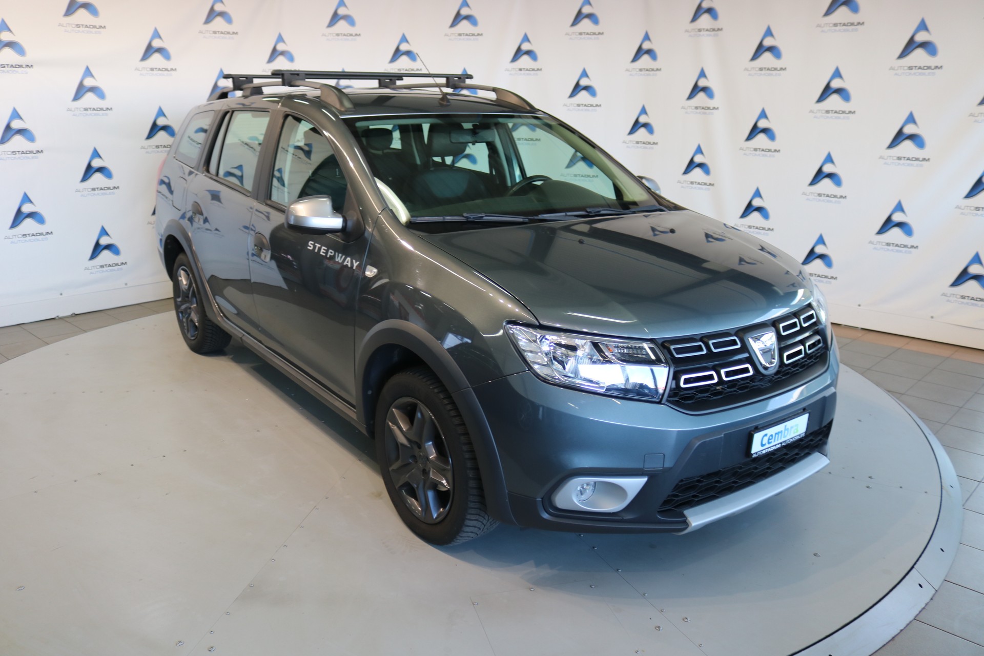 DACIA Logan MCV 0.9 Stepway Automatic-image-10