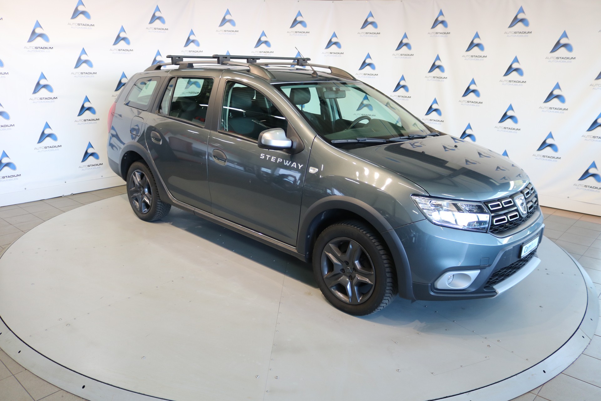 DACIA Logan MCV 0.9 Stepway Automatic-image-29