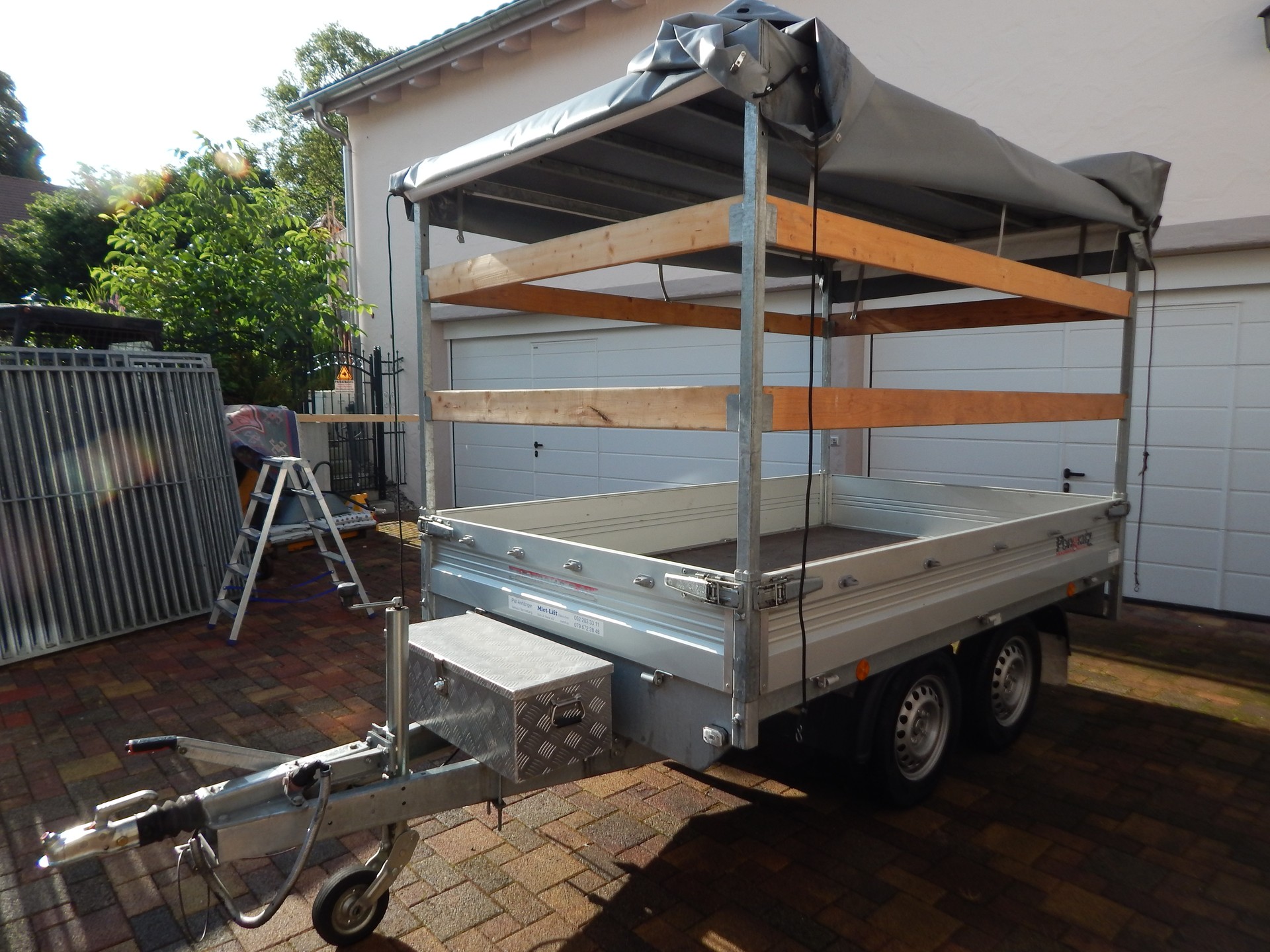 PONGRATZ LH 2600/16 T-AL – Blachenanhänger / Hochlader 2000kg-image-6