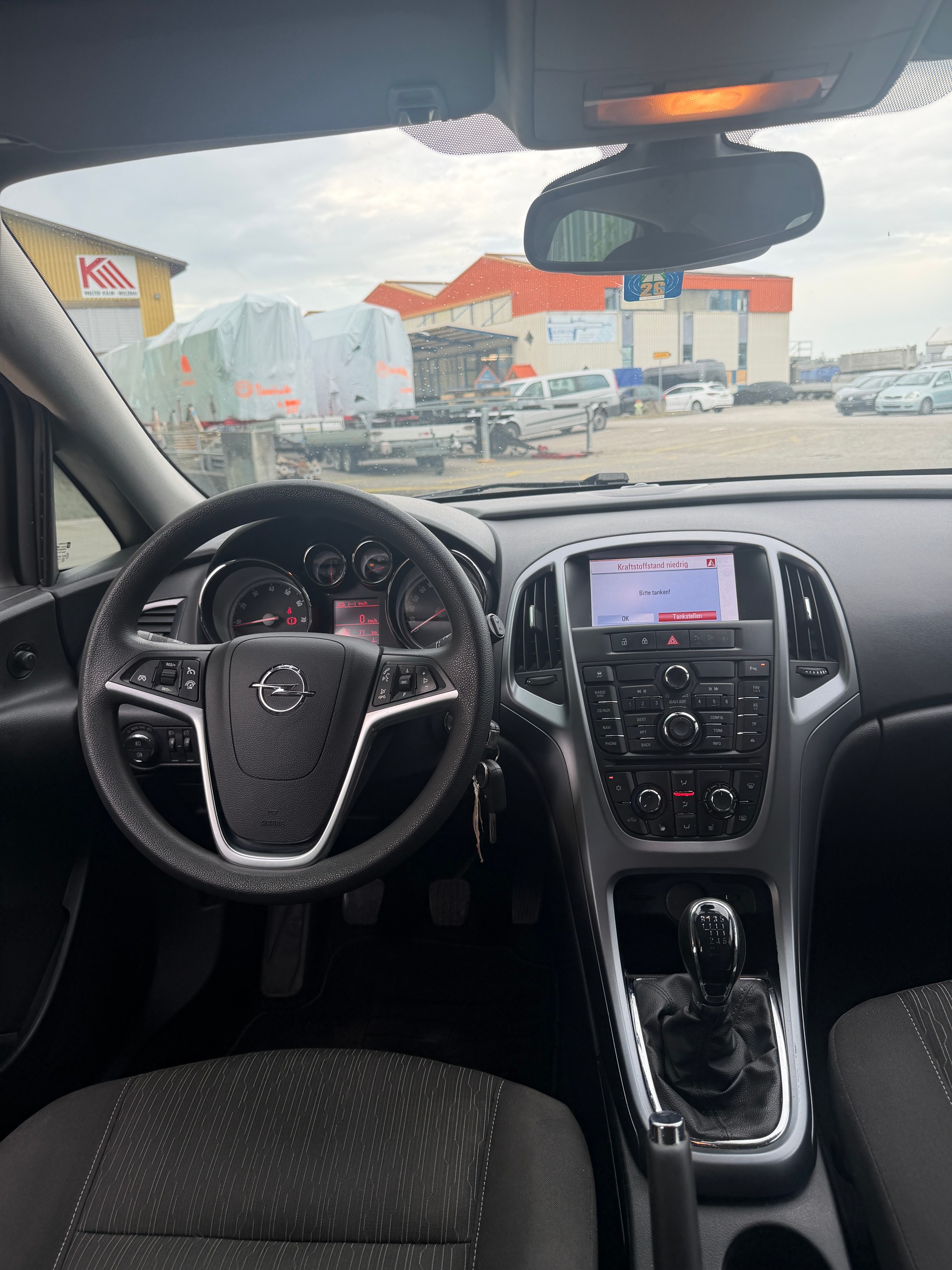 OPEL Astra 1.4i 16V Turbo Active Edition-image-9