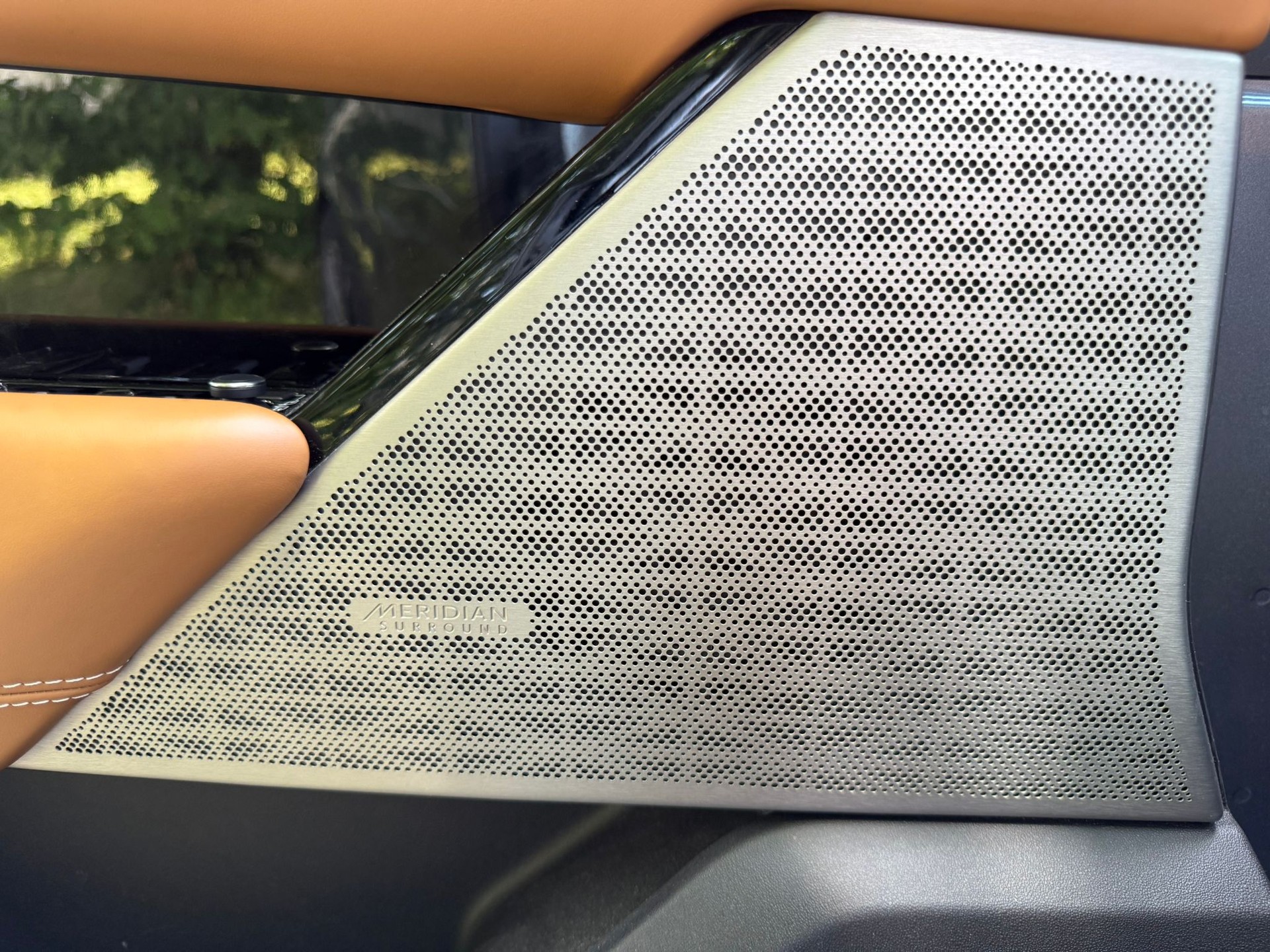 LAND ROVER Range Rover Velar P 380 First Edition Automatic-image-12