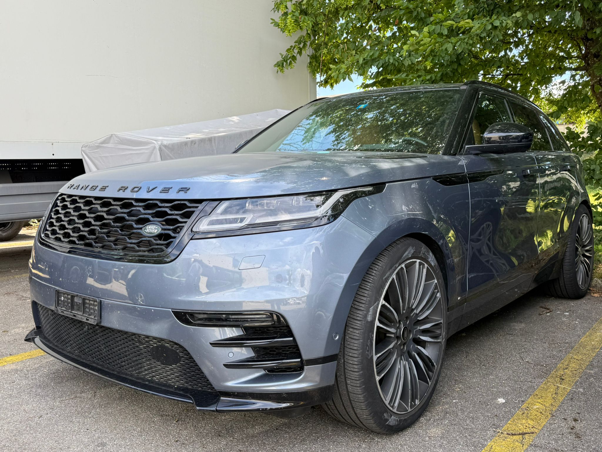LAND ROVER Range Rover Velar P 380 First Edition Automatic — slika 4