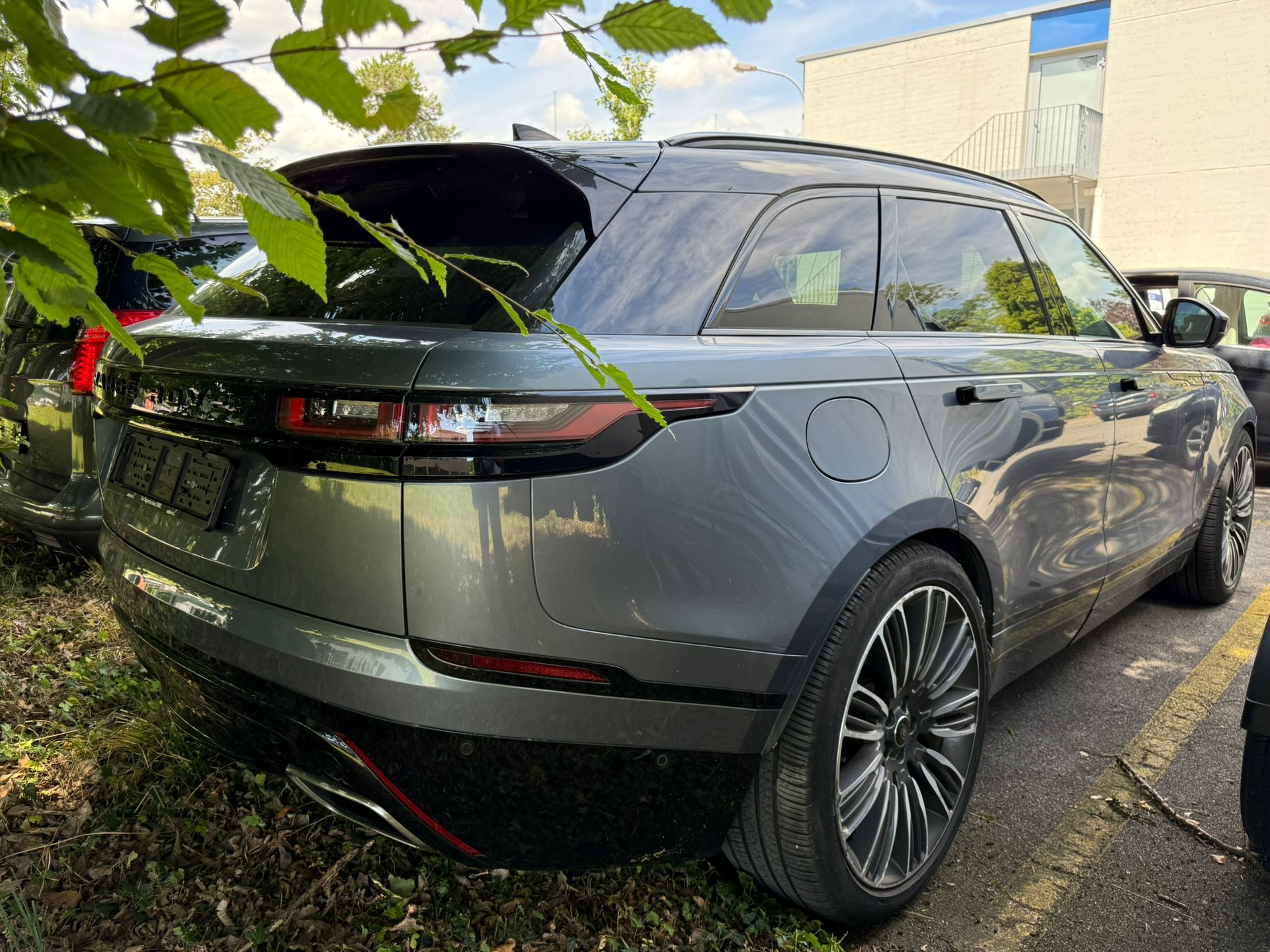LAND ROVER Range Rover Velar P 380 First Edition Automatic-image-8