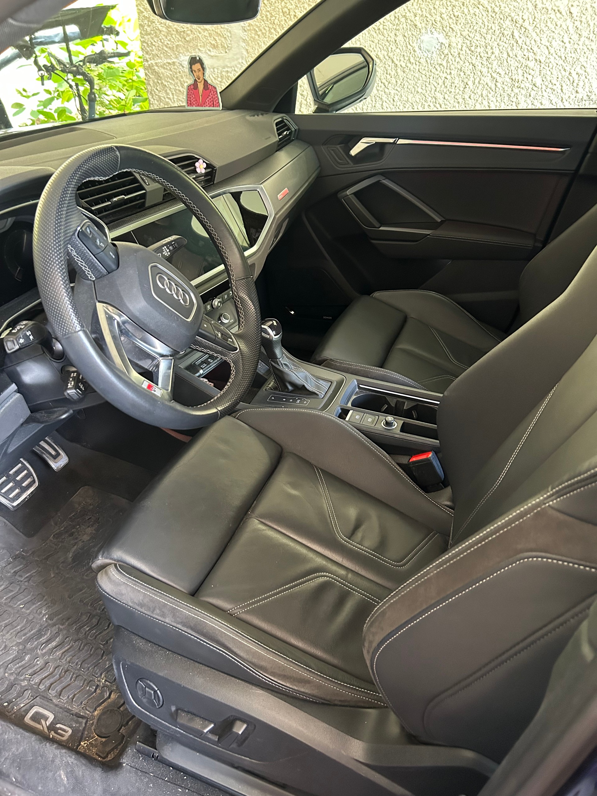 AUDI 1.4 45 TFSI e S line Attraction S-Tronic-image-1