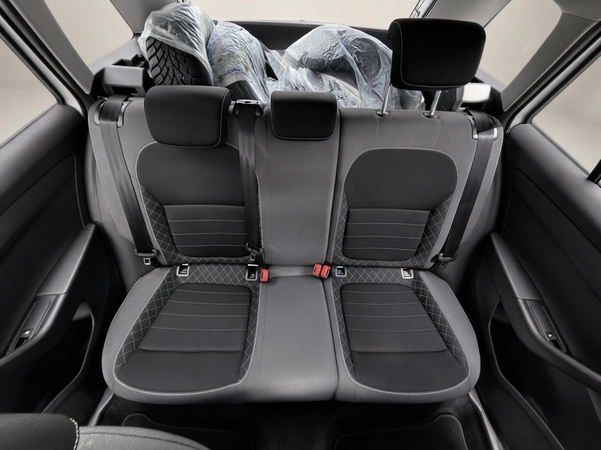 SKODA Fabia Combi 1.0 TSI Ambition-image-9