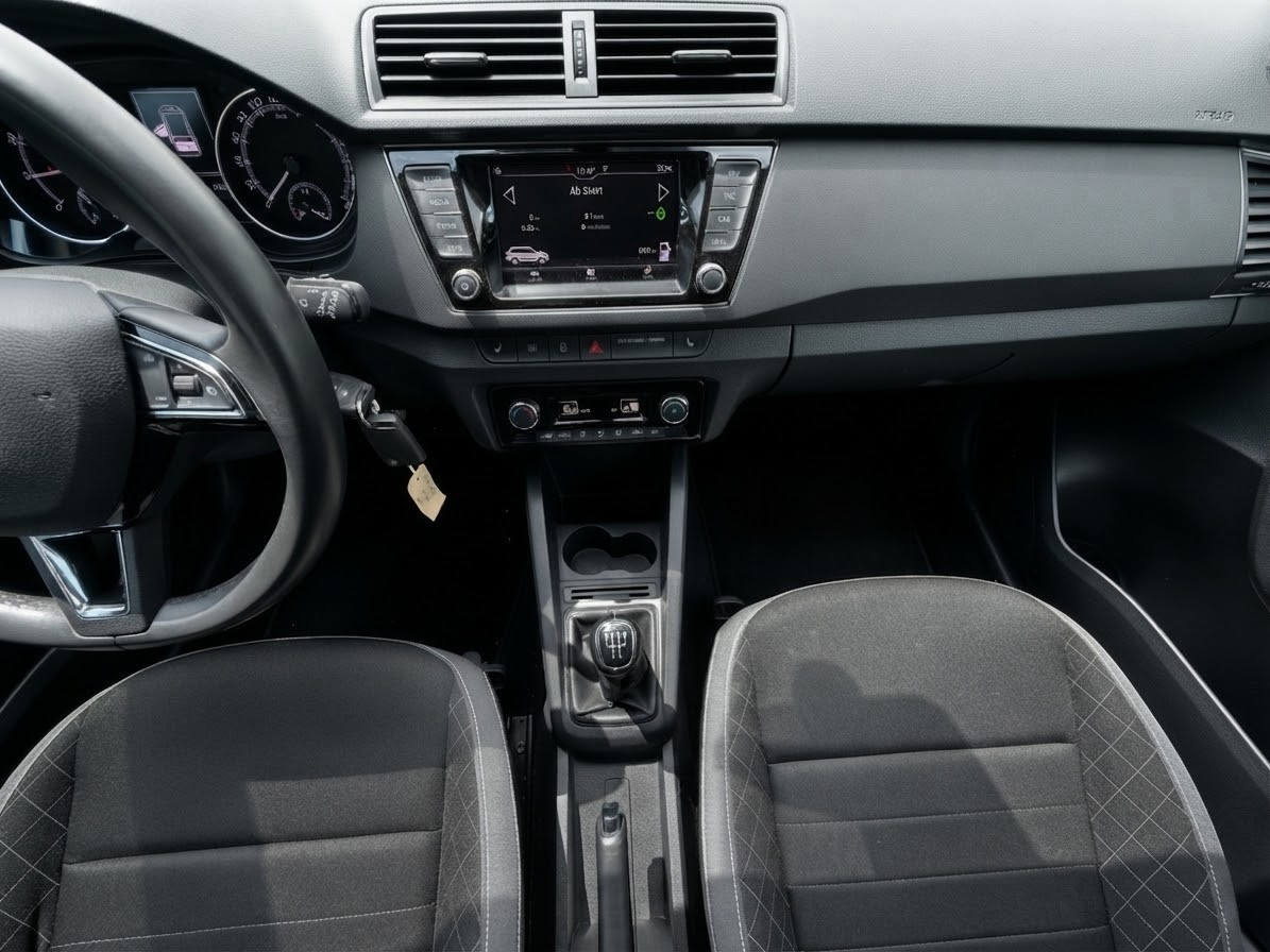 SKODA Fabia Combi 1.0 TSI Ambition-image-22