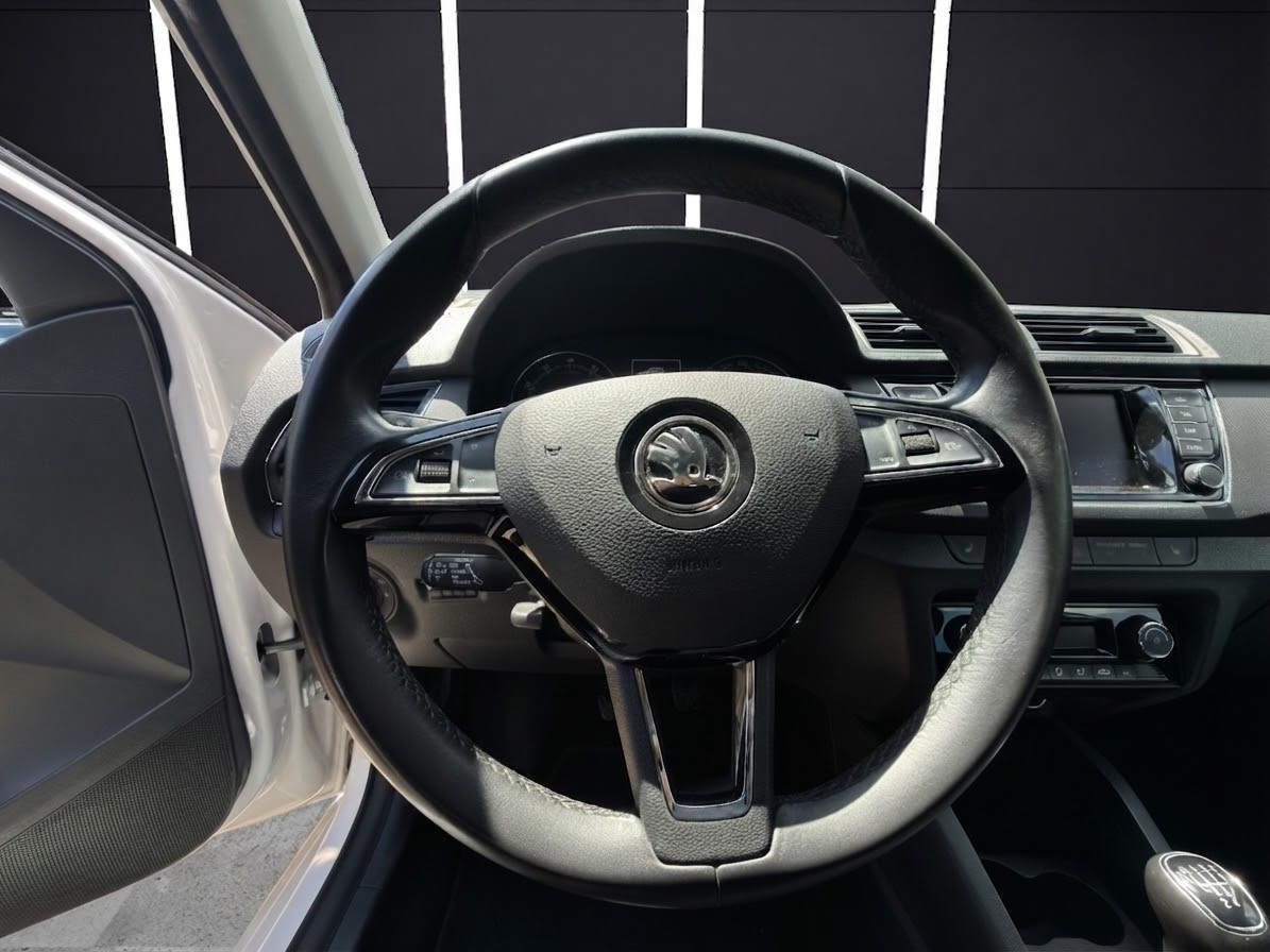 SKODA Fabia Combi 1.0 TSI Ambition-image-17