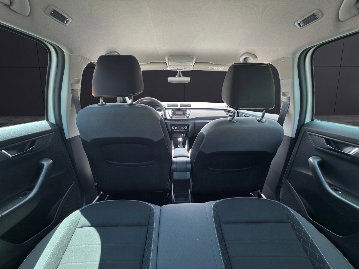SKODA Fabia Combi 1.0 TSI Ambition-image-10
