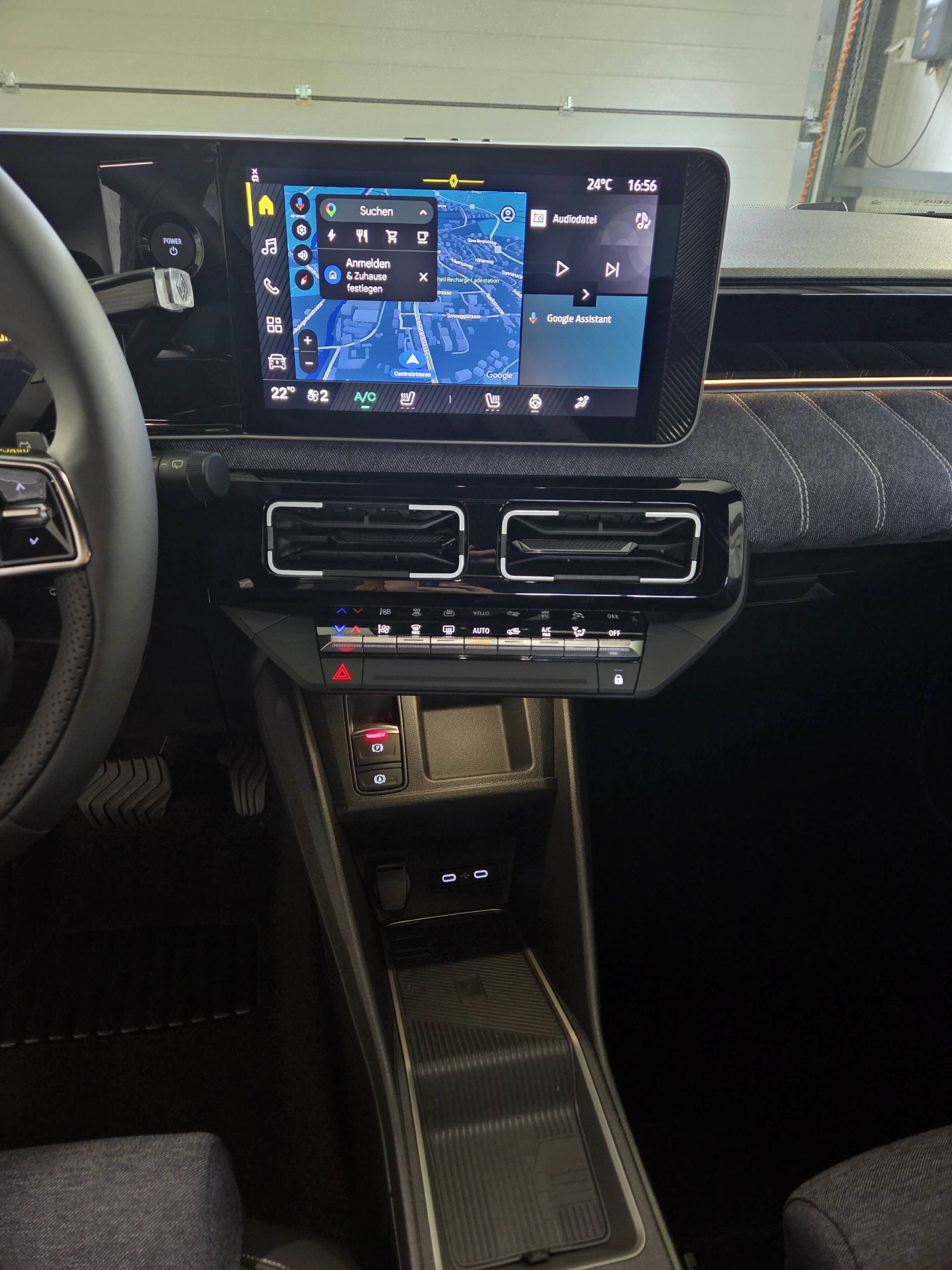 RENAULT R5 E-Tech Comfort Range techno-image-8