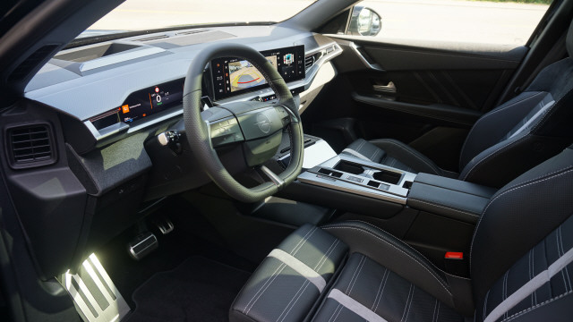 OPEL Grandland El. 73kWh Ul 4W-image-9