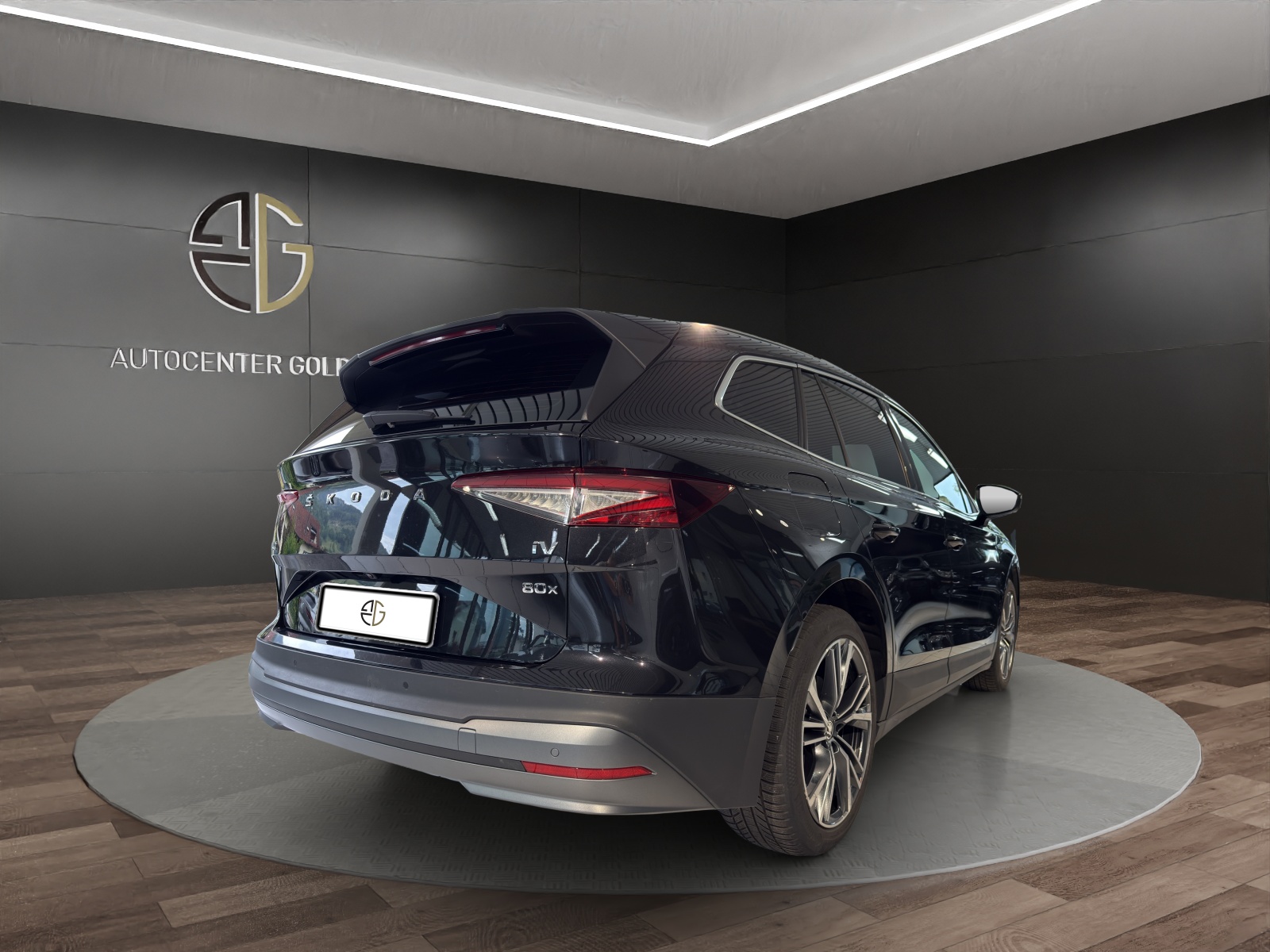 SKODA Enyaq iV 80x-image-3