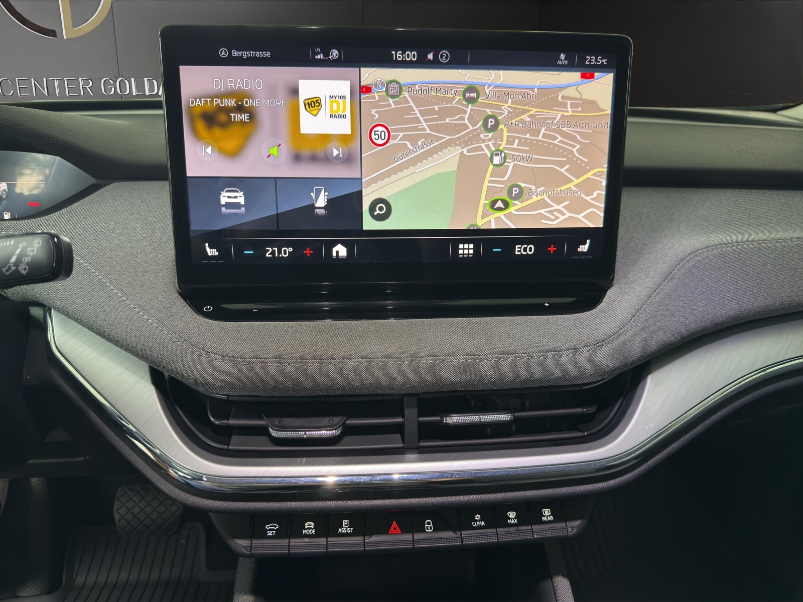 SKODA Enyaq iV 80x-image-13