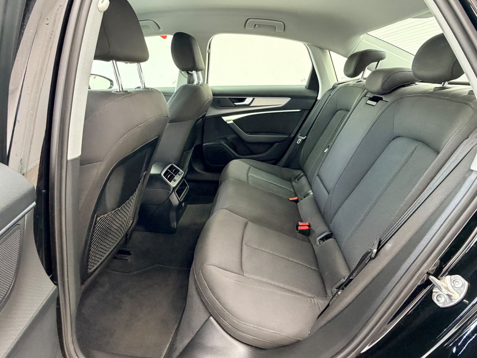 AUDI A6 Limousine 45 TDI Sport quattro tiptronic-image-18