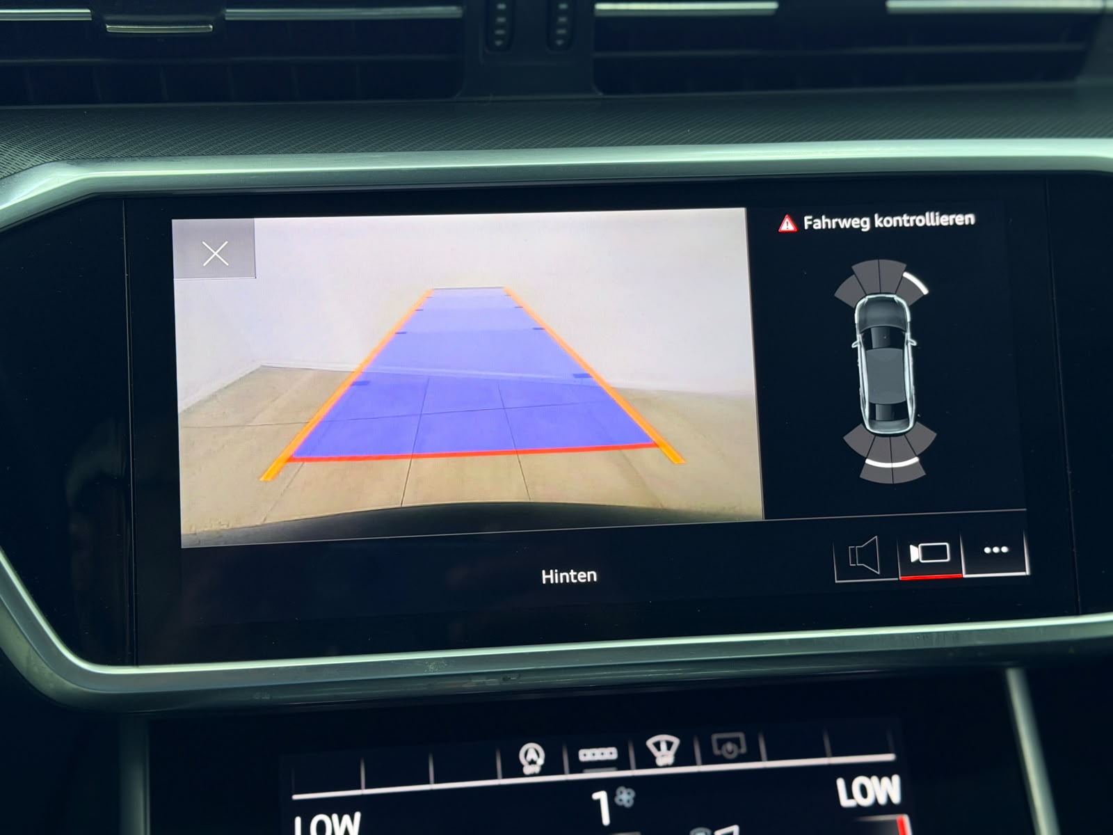 AUDI A6 Limousine 45 TDI Sport quattro tiptronic-image-15