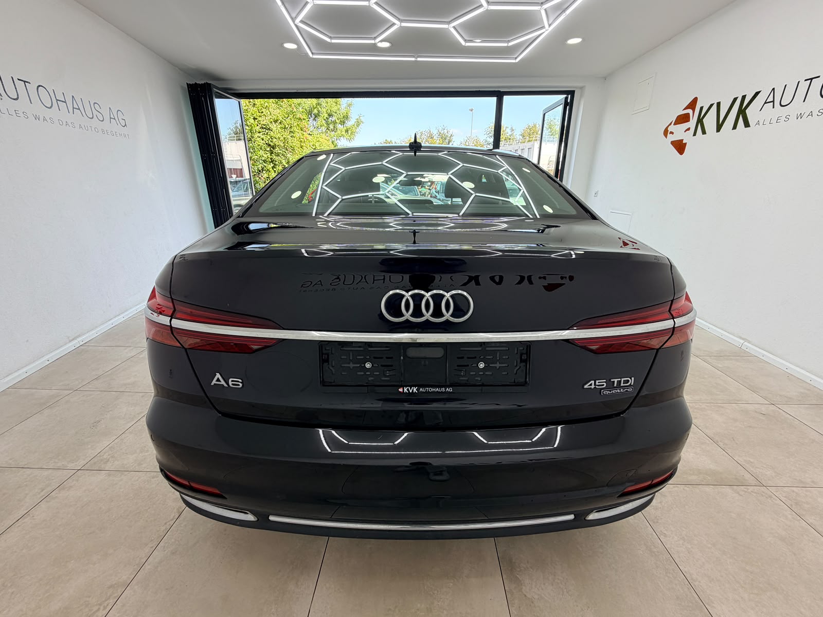 AUDI A6 Limousine 45 TDI Sport quattro tiptronic-image-9