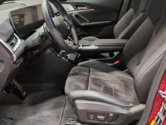 BMW iX2 xDrive 30 M Sport Pro-image-7