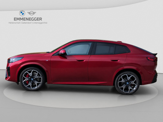 BMW iX2 xDrive 30 M Sport Pro-showroom-element-1