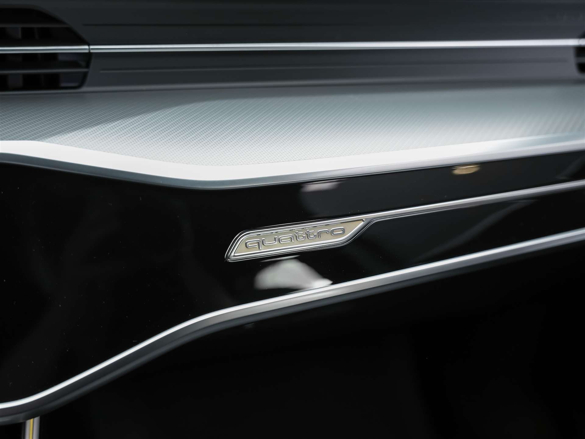 AUDI A6 Limousine 45 TFSI Design quattro S-tronic *21" Felgen*Assistenzpaket Tour*Leder Milano*-image-24