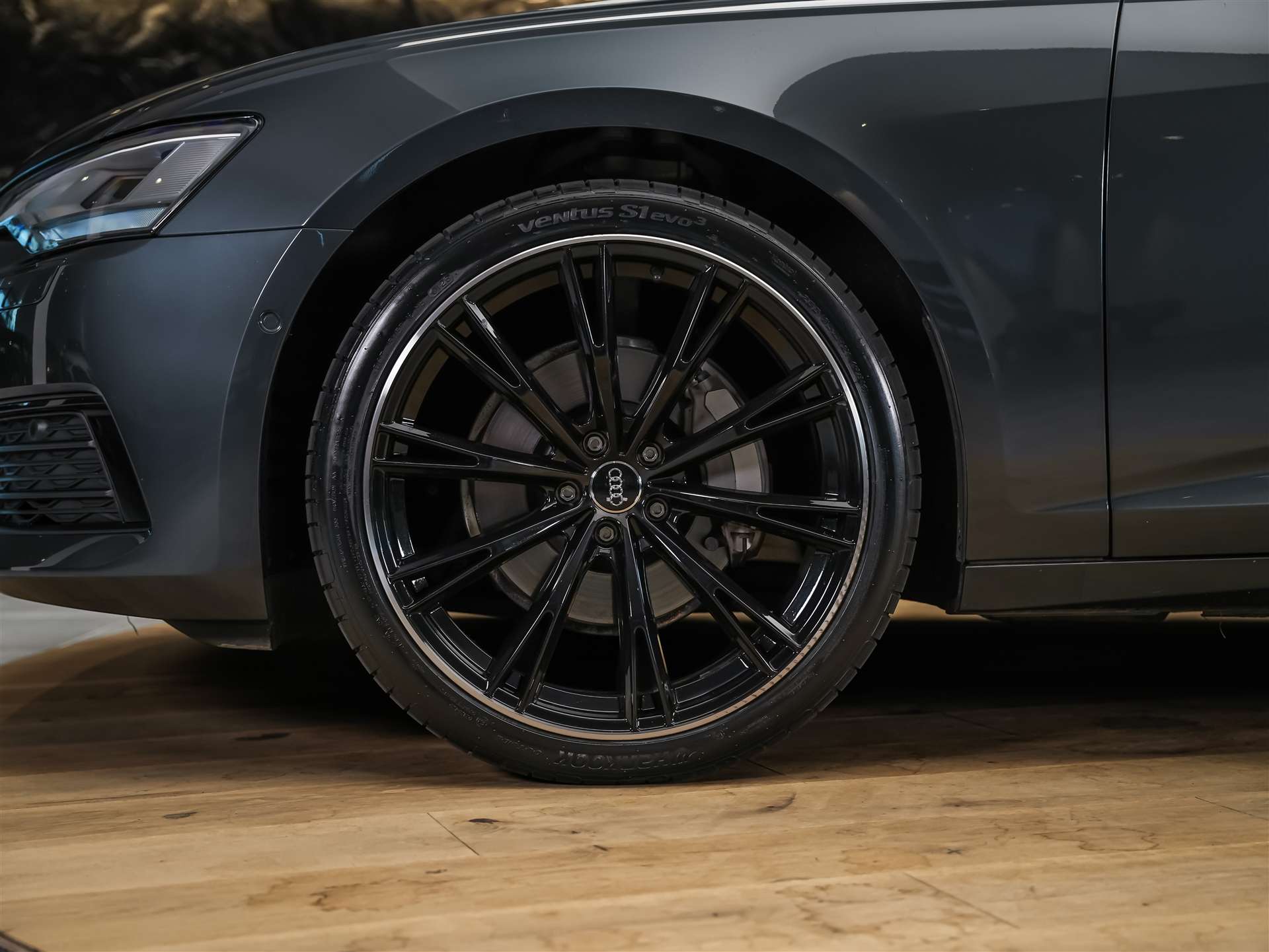 AUDI A6 Limousine 45 TFSI Design quattro S-tronic *21" Felgen*Assistenzpaket Tour*Leder Milano*-image-15