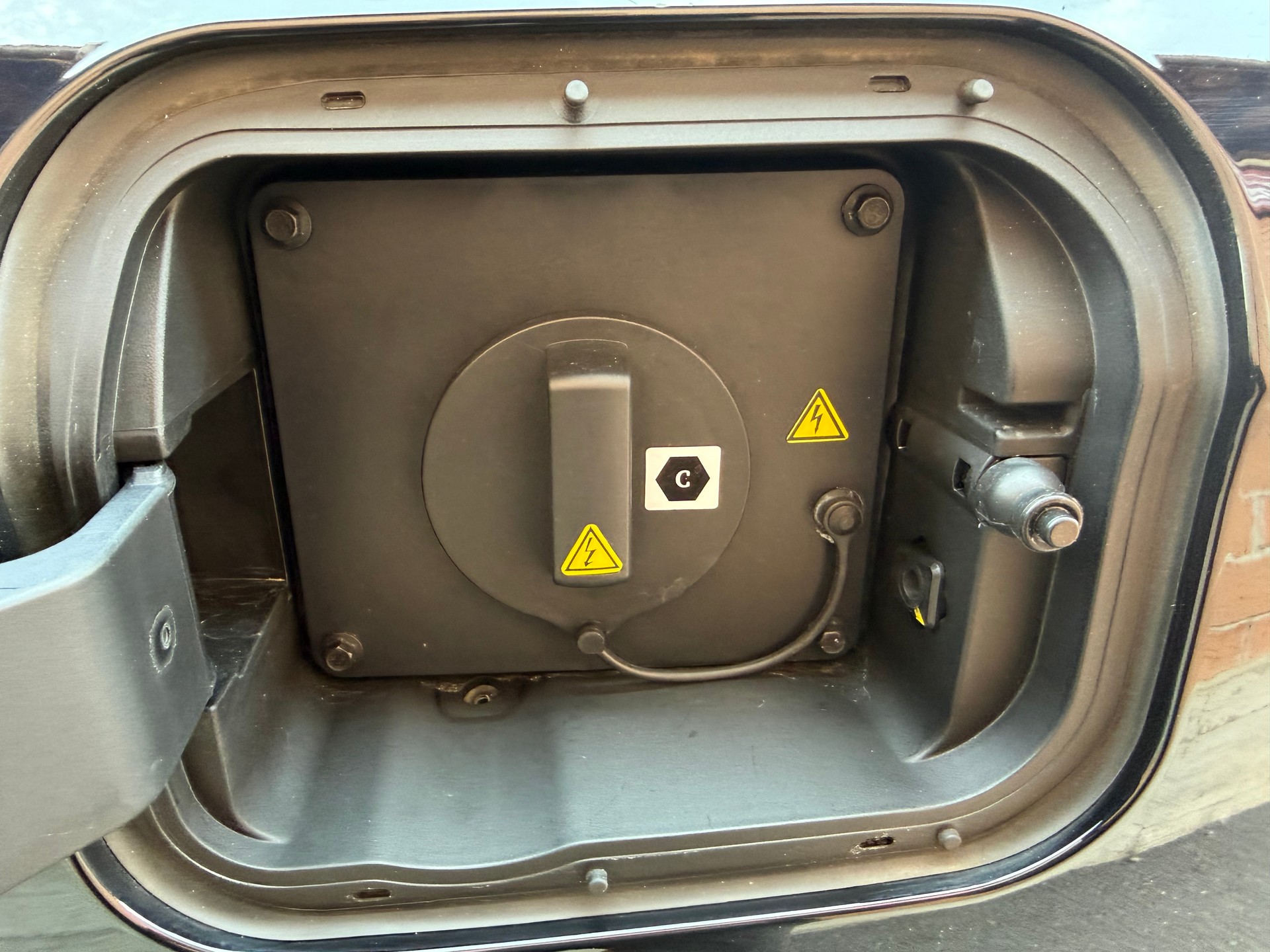 MG HS 1.5 T PHEV Luxury-image-22