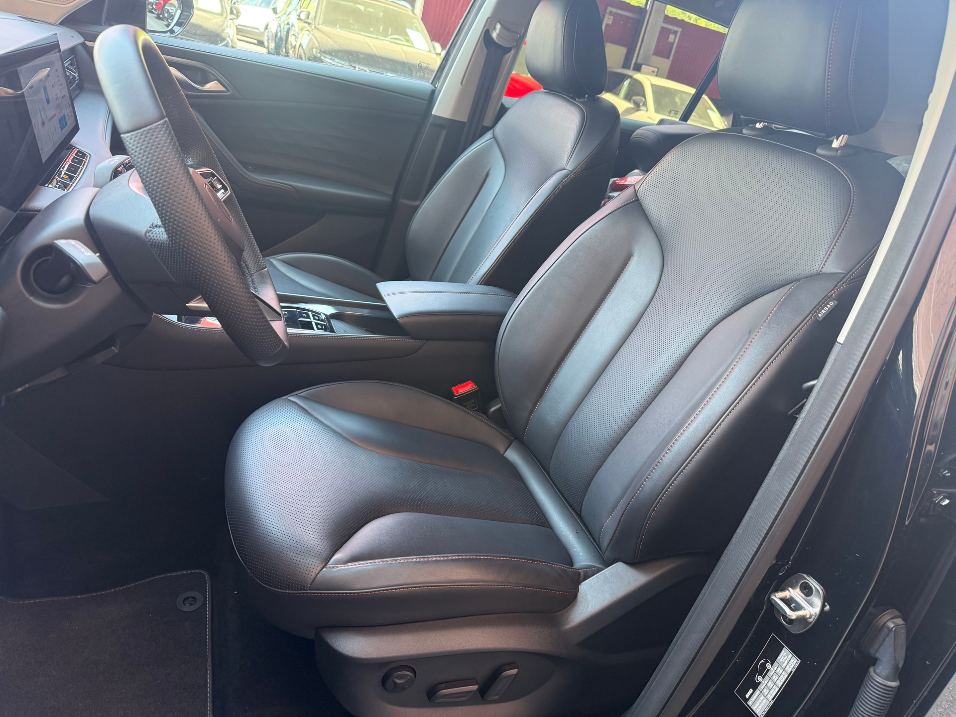 MG HS 1.5 T PHEV Luxury-image-4