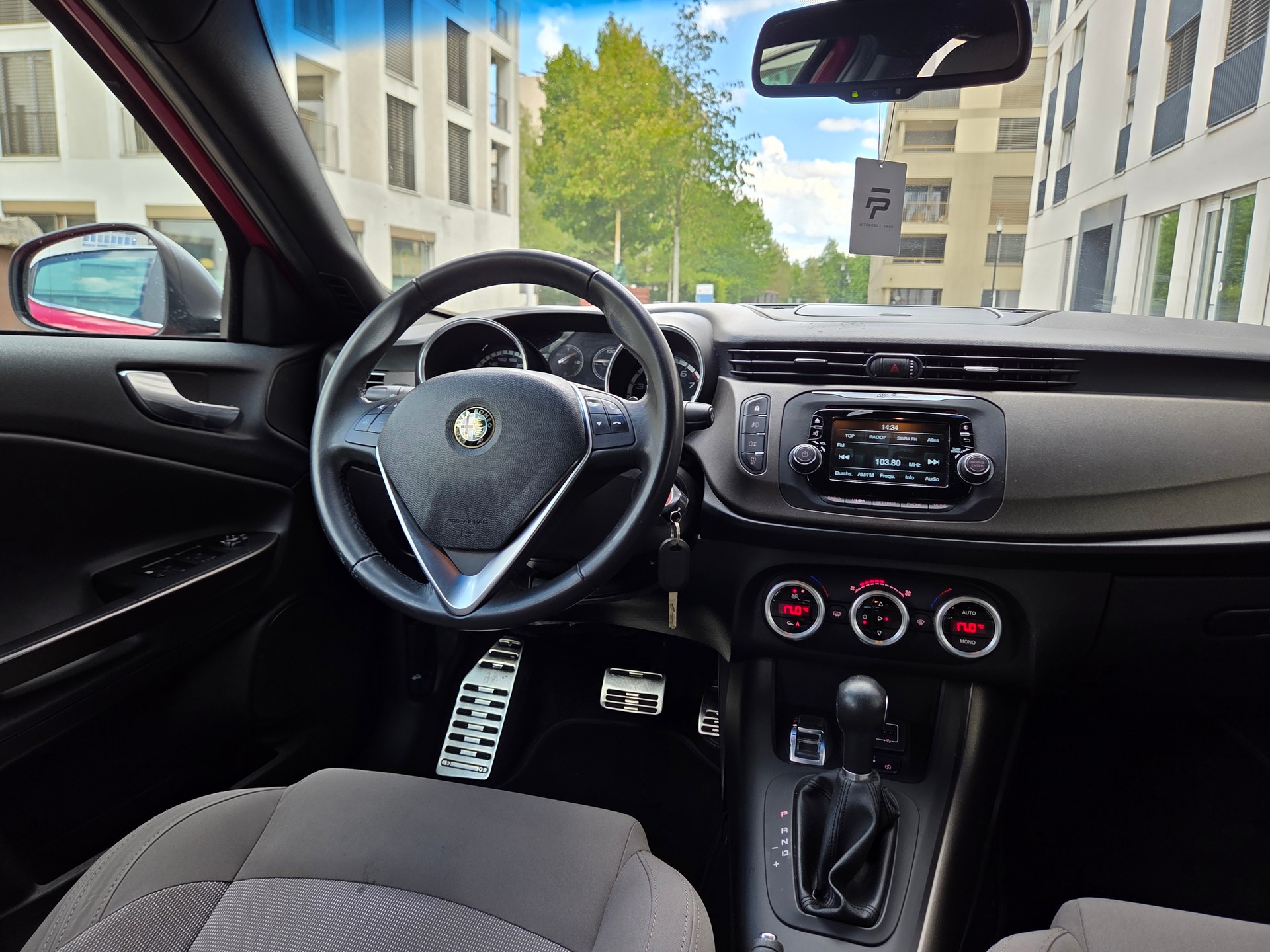 ALFA ROMEO Giulietta 1.4 MultiAir Distinctive TCT-image-5