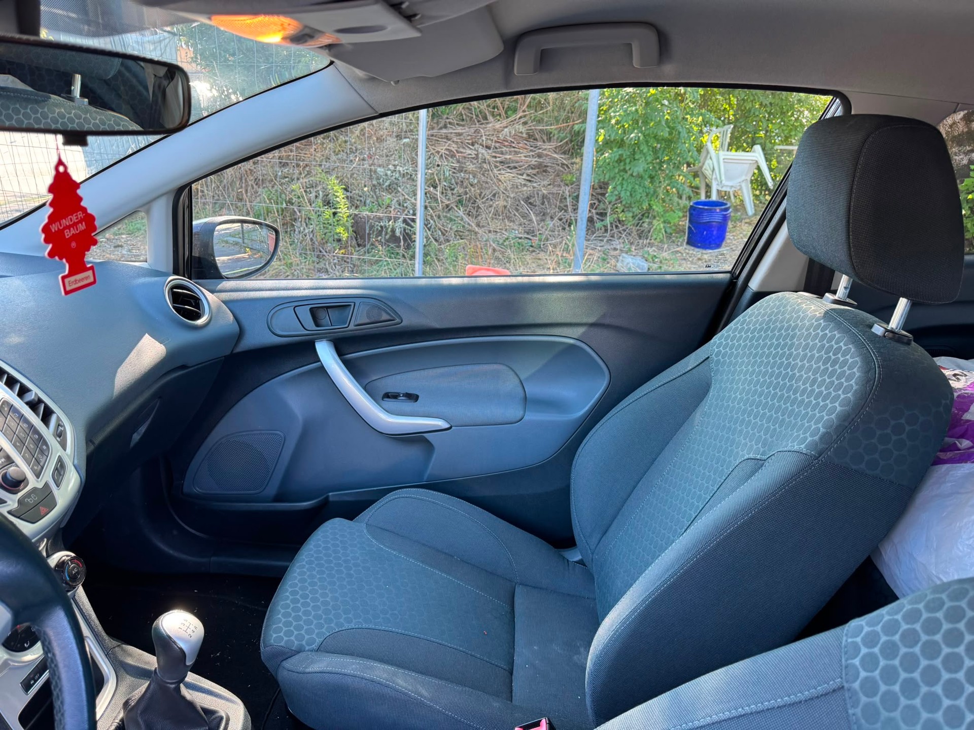 FORD Fiesta 1.6 16V Sport-image-12