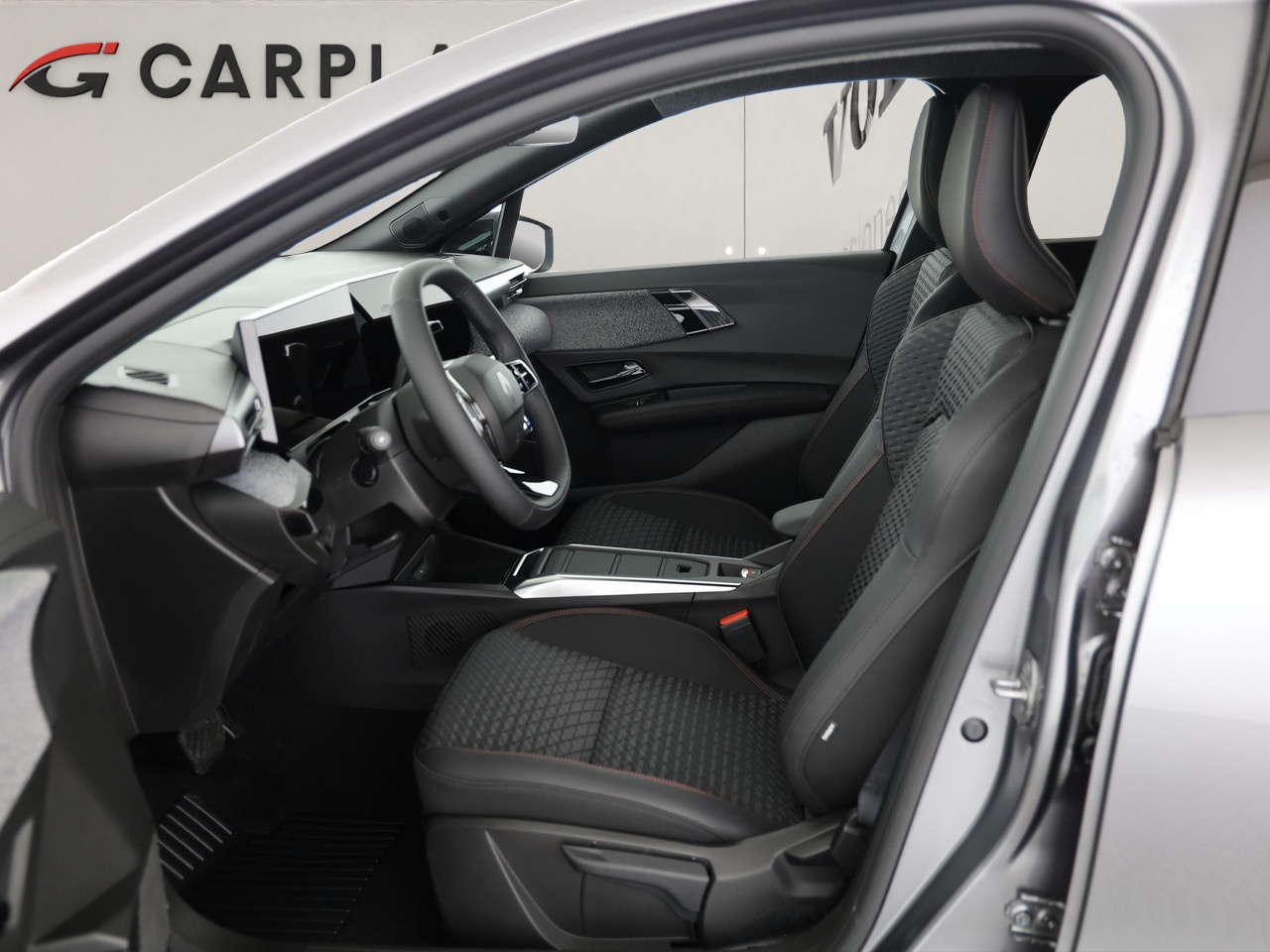 RENAULT Clio 1.8 E-Tech techno-image-5