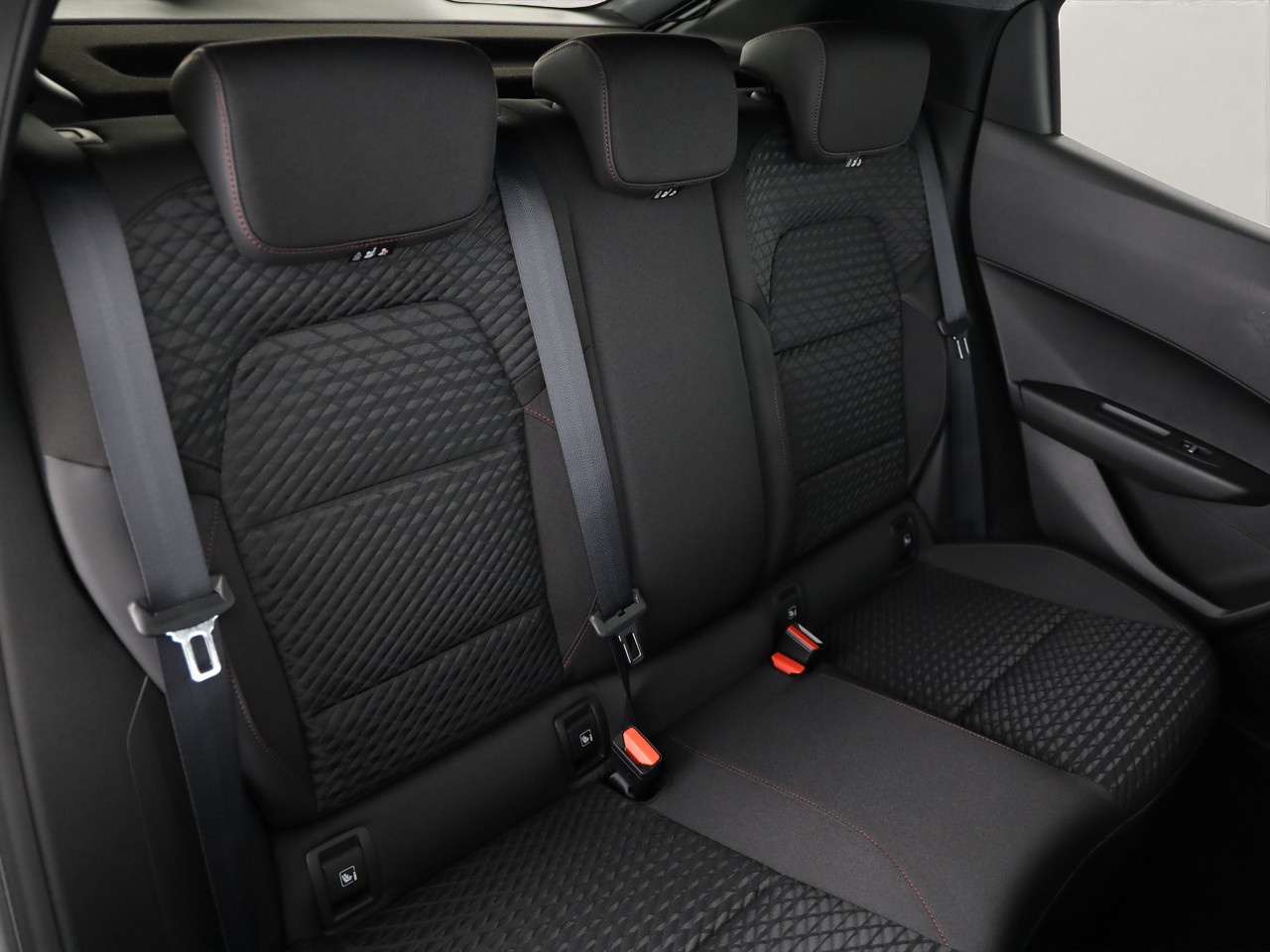RENAULT Clio 1.8 E-Tech techno-image-7