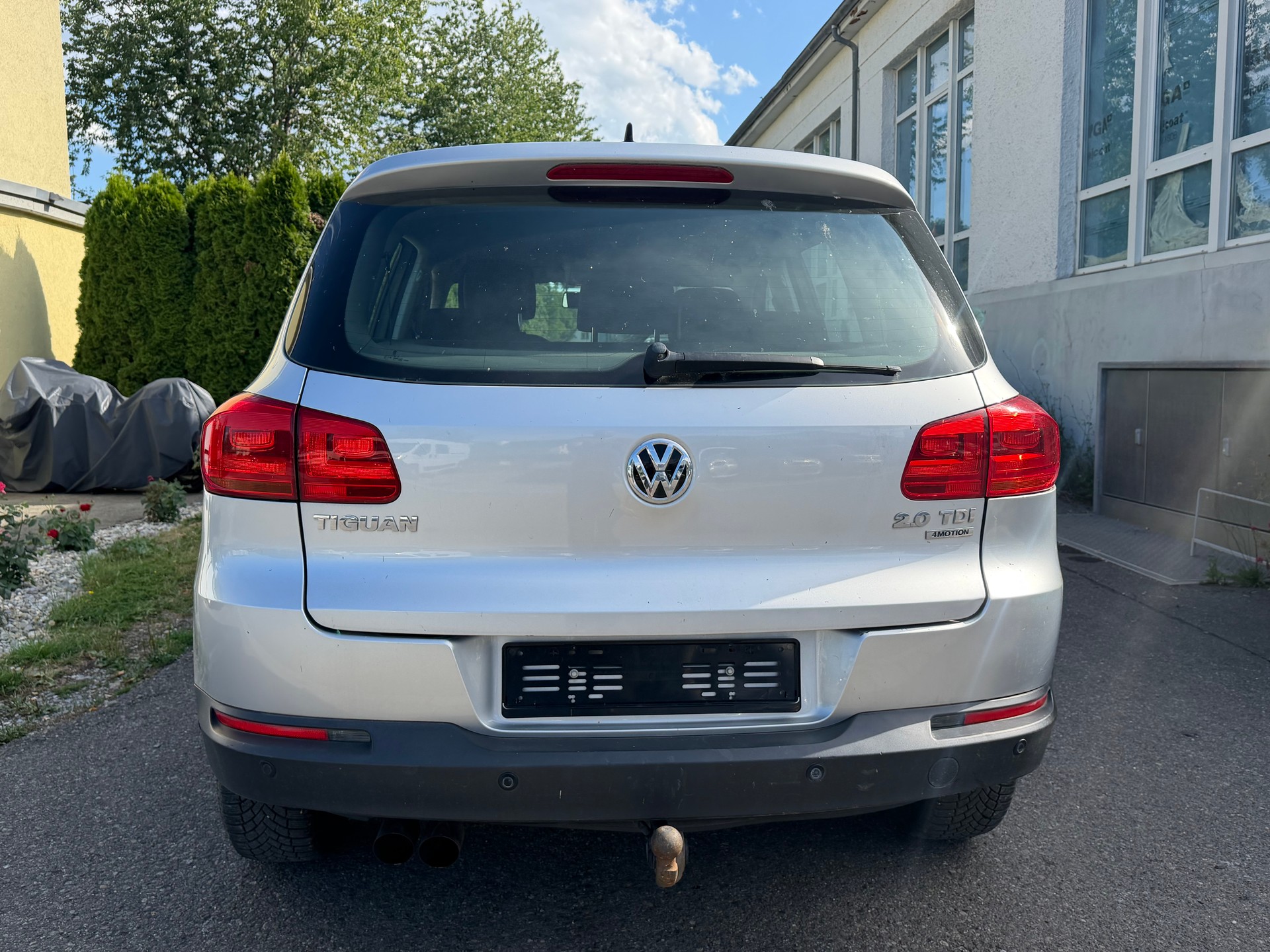 VW Tiguan 2.0 TDI Sport&Style 4Motion DSG-image-3