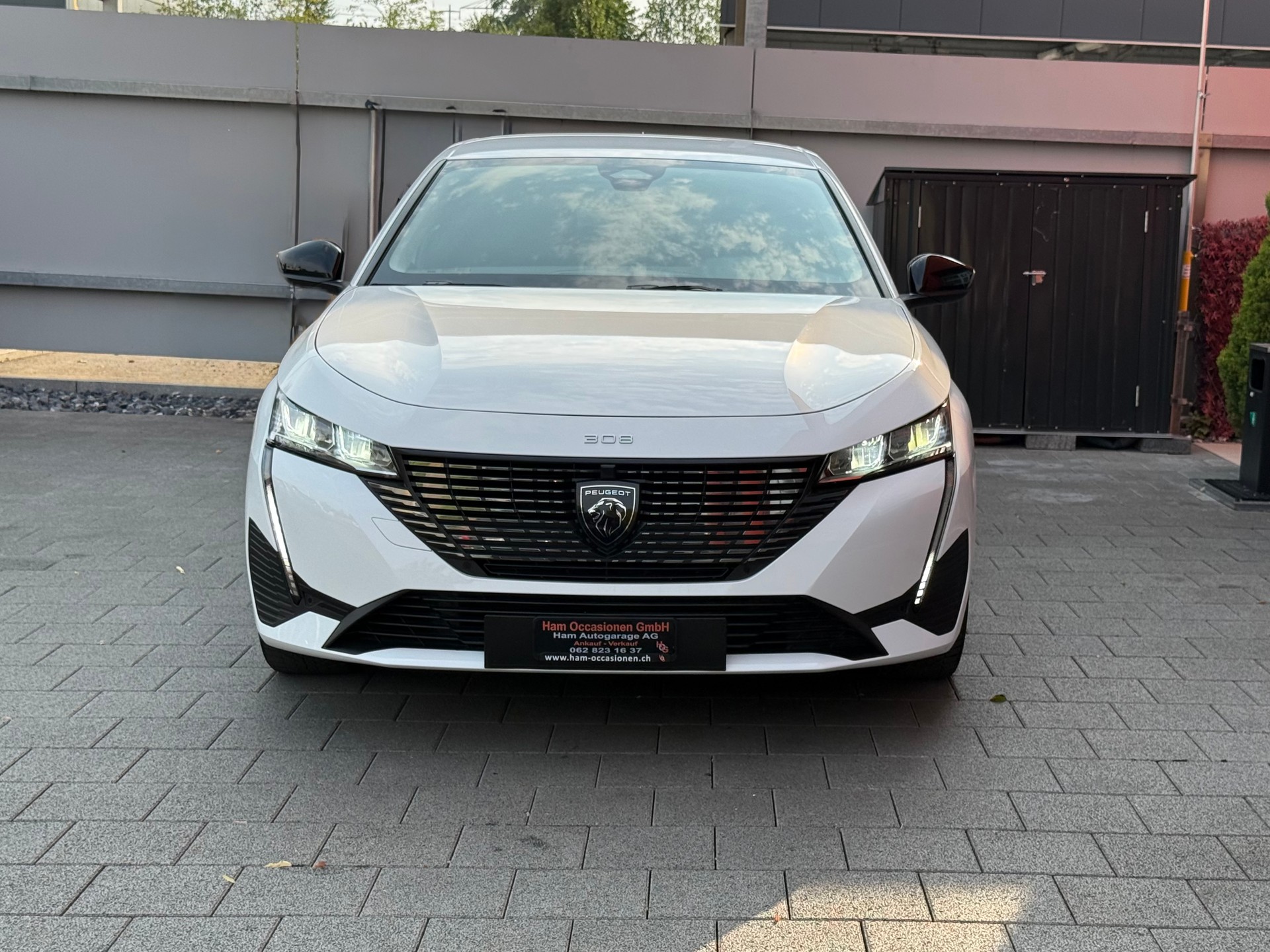 PEUGEOT 308 SW 1.5 BlueHDI Allure Pack EAT8-image-0
