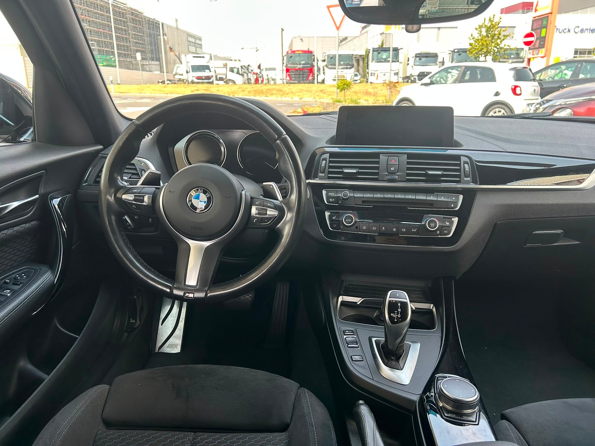 BMW 120d xDrive Steptronic-image-6