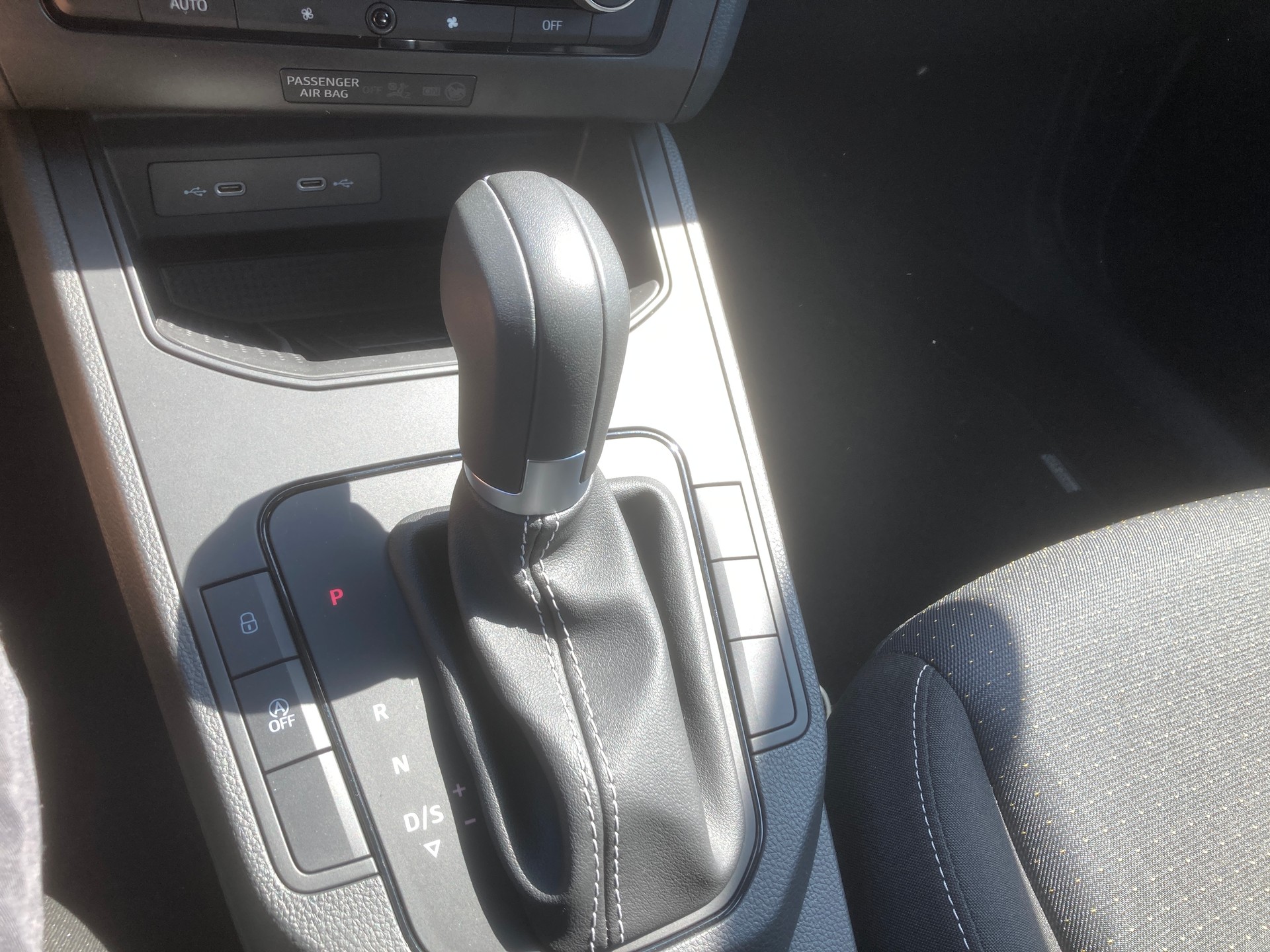 SEAT Ibiza 1.0 EcoTSI Move DSG-image-11