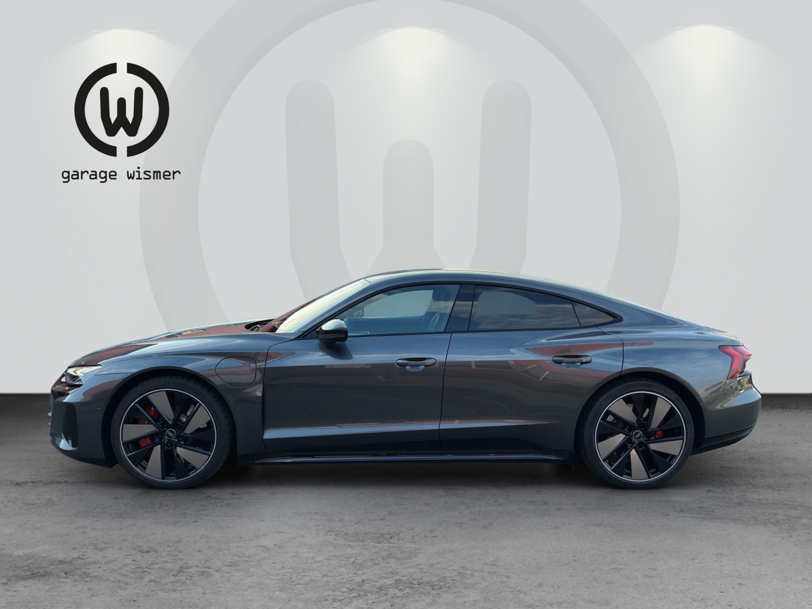 AUDI RS e-tron GT quattro-showroom-element-1